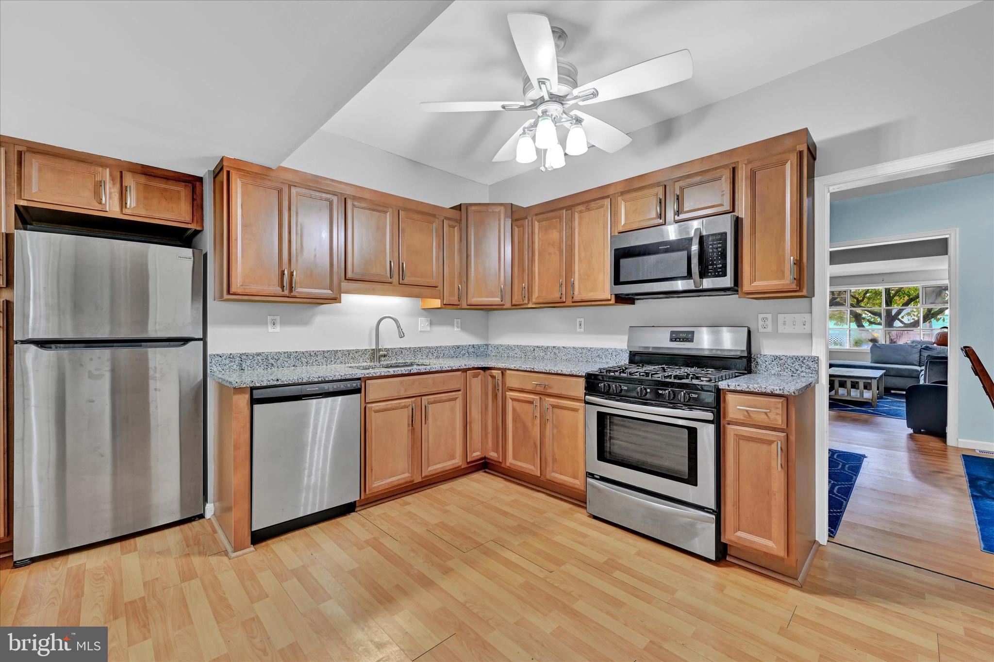 OAKCREST - Residential