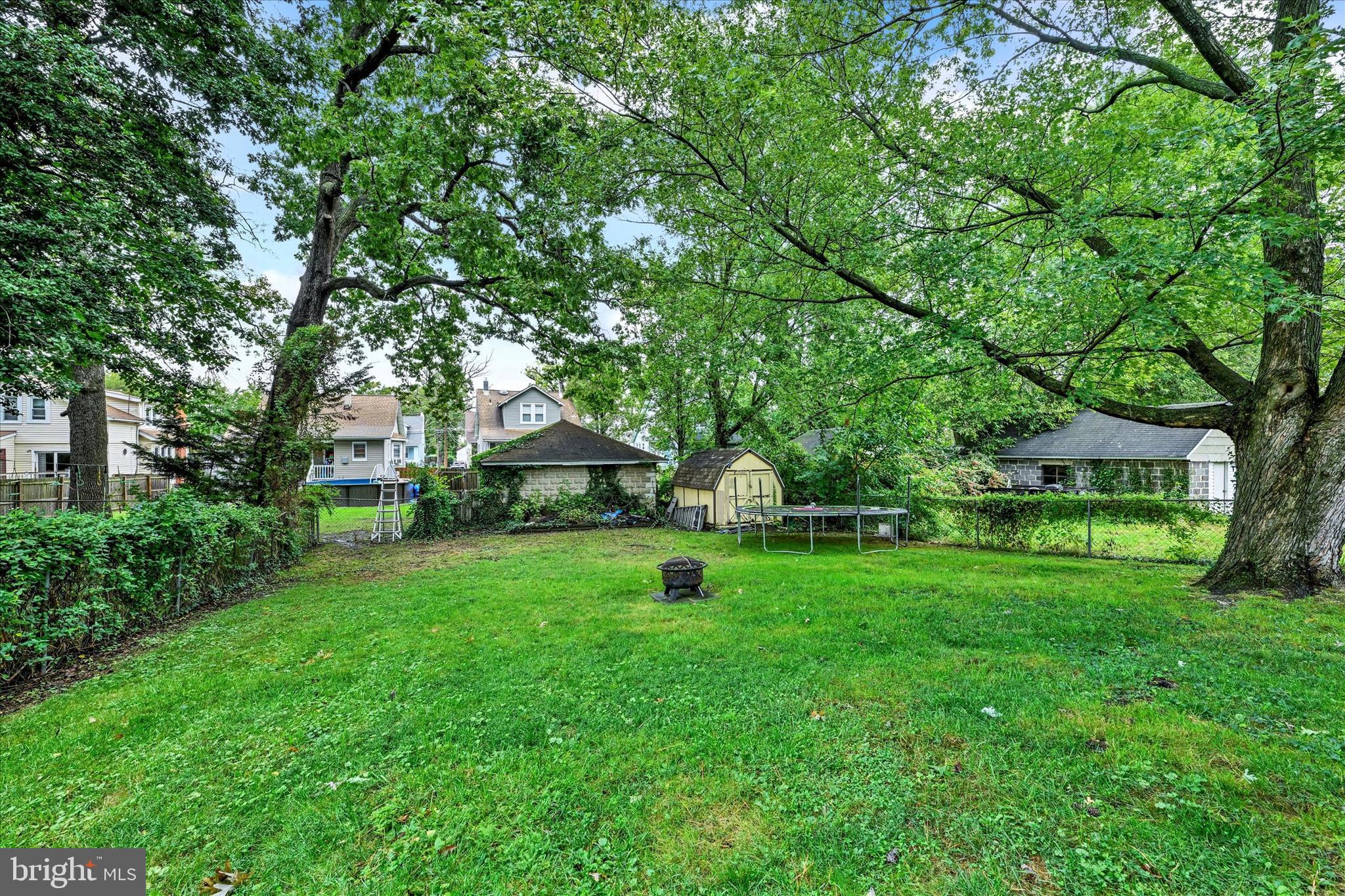 OAKCREST - Residential