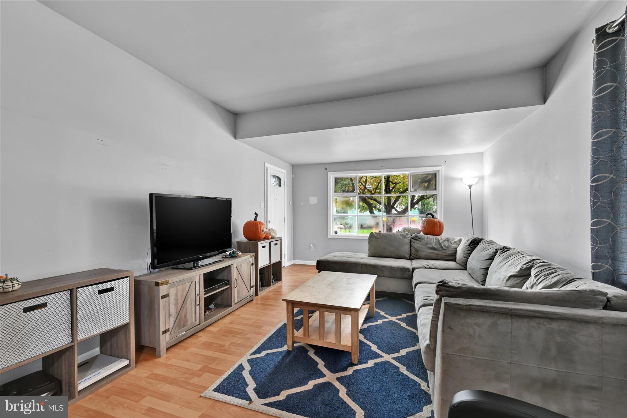 OAKCREST - Residential