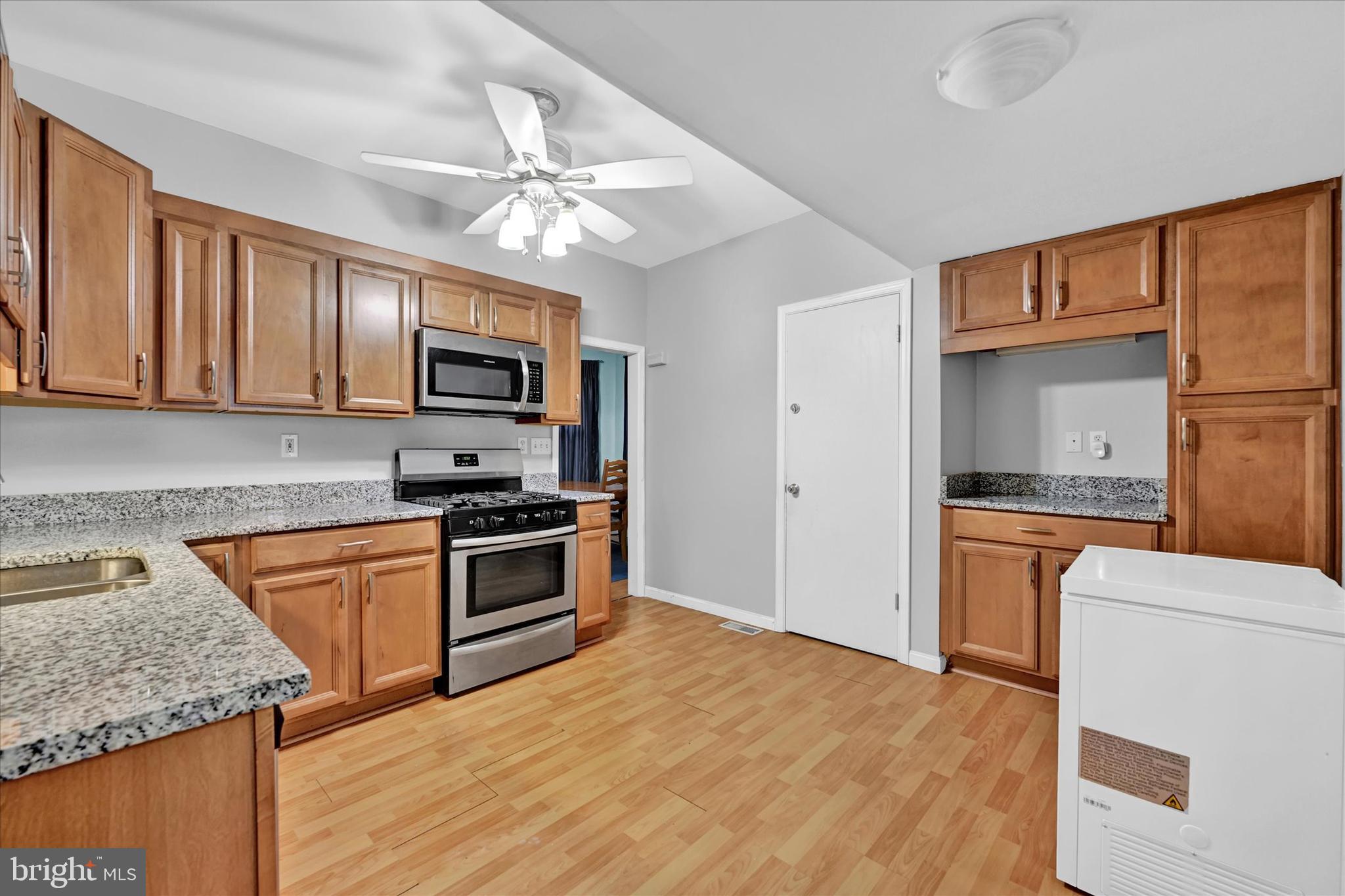 OAKCREST - Residential