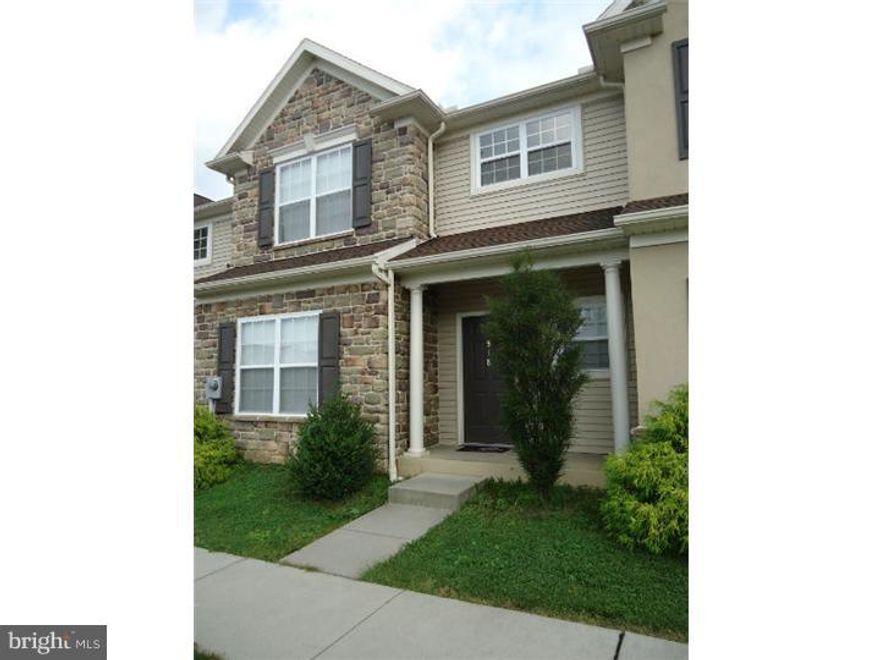 "Bentwood" model, first floor main bedroom with walk-in closet and full bath; 2-story great room with ceiling fan and gas fireplace; main floor laundry room; eat-in kitchen with refrigerator, stove, dishwasher, pantry; 3 bedrooms, 2 1/2 baths; Quality built townhome in Wyomissing Area School District; street parking; great location close to Reading Hospital, shopping, restaurants; tenant pays all utilities, renters insurance, maintains lawn, snow/ice removal; gas hot air heat and central air; Built in 2007; neutral decor.  No smoking, no pets allowed. The garage is not part of the rental. Street parking. Owner is a PA Licensed Realtor.