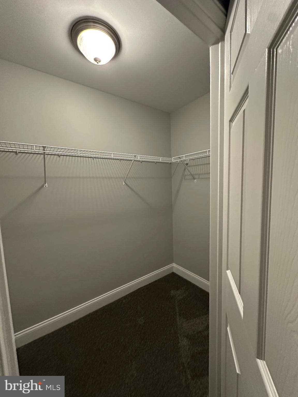 THE VILLAS - Residential Lease