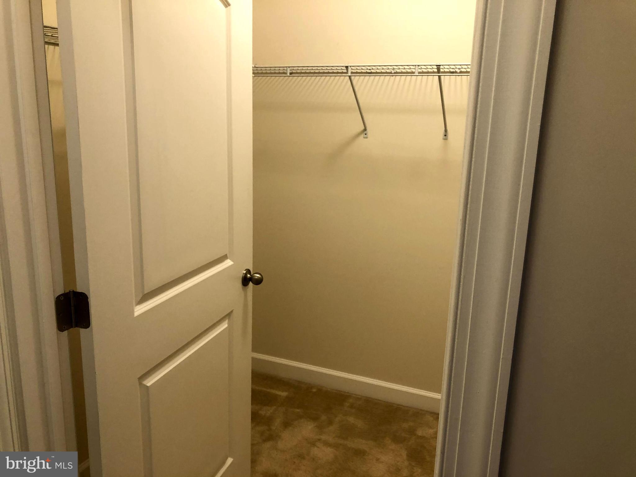 DISCOVERY SQUARE - Residential Lease