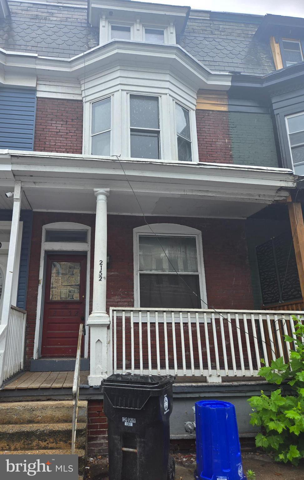 Welcome to 2152 Penn Street, a spacious 5-bedroom, 1-bathroom home full of classic charm and ready for renovation. With generously sized rooms, original hardwood floors, and timeless architectural details, this property offers a solid foundation for your next project.