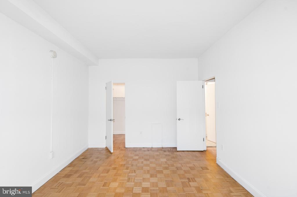 CENTER CITY - Residential Lease