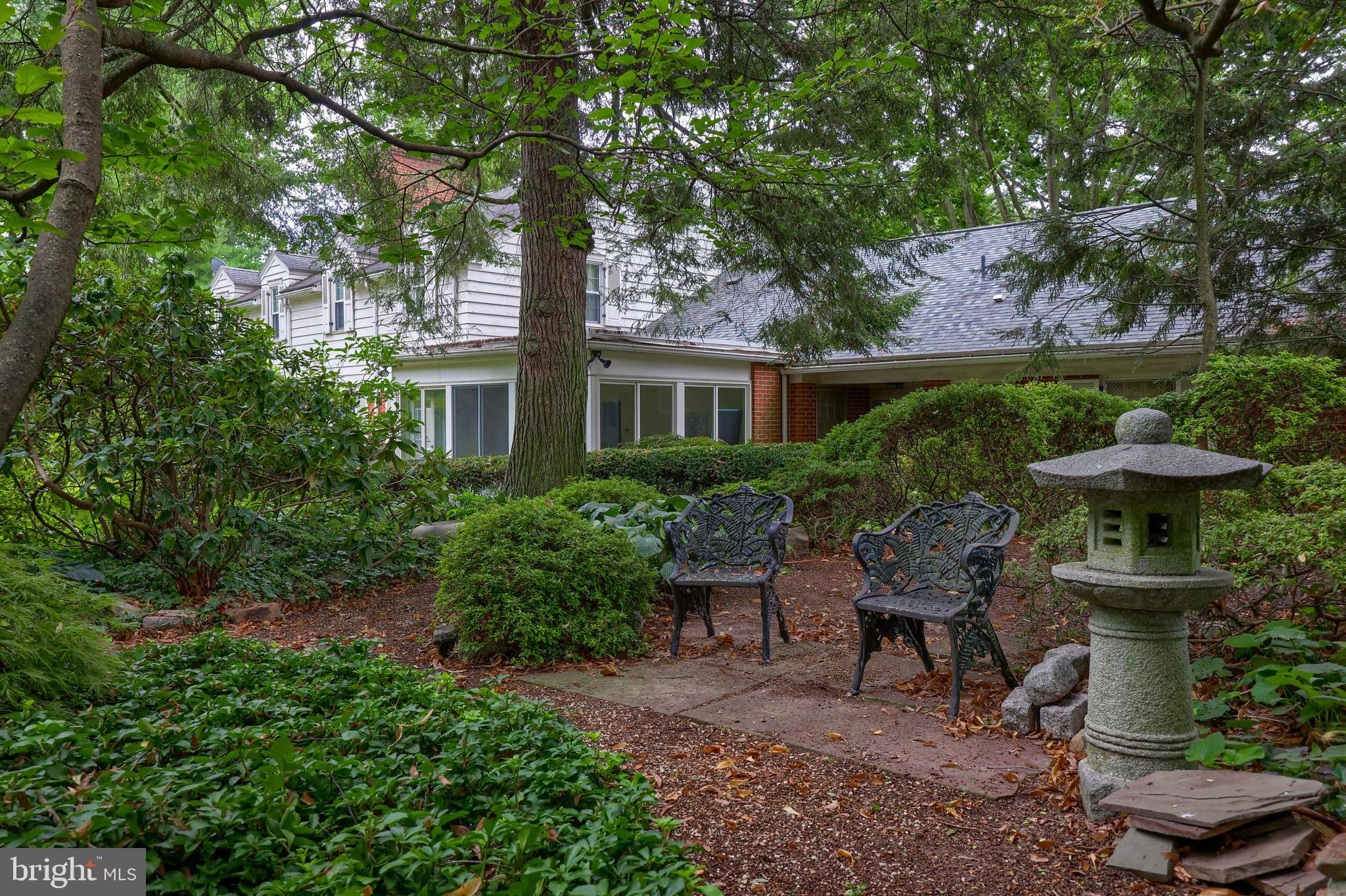 112 HILLSIDE ROAD