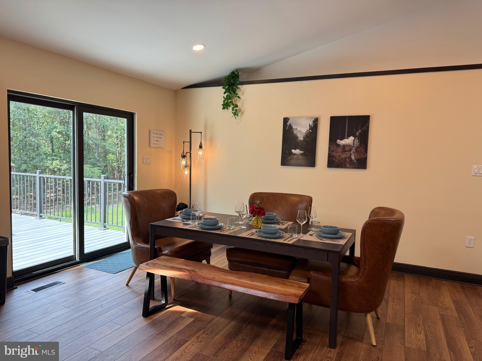 GREENWOODS - Residential