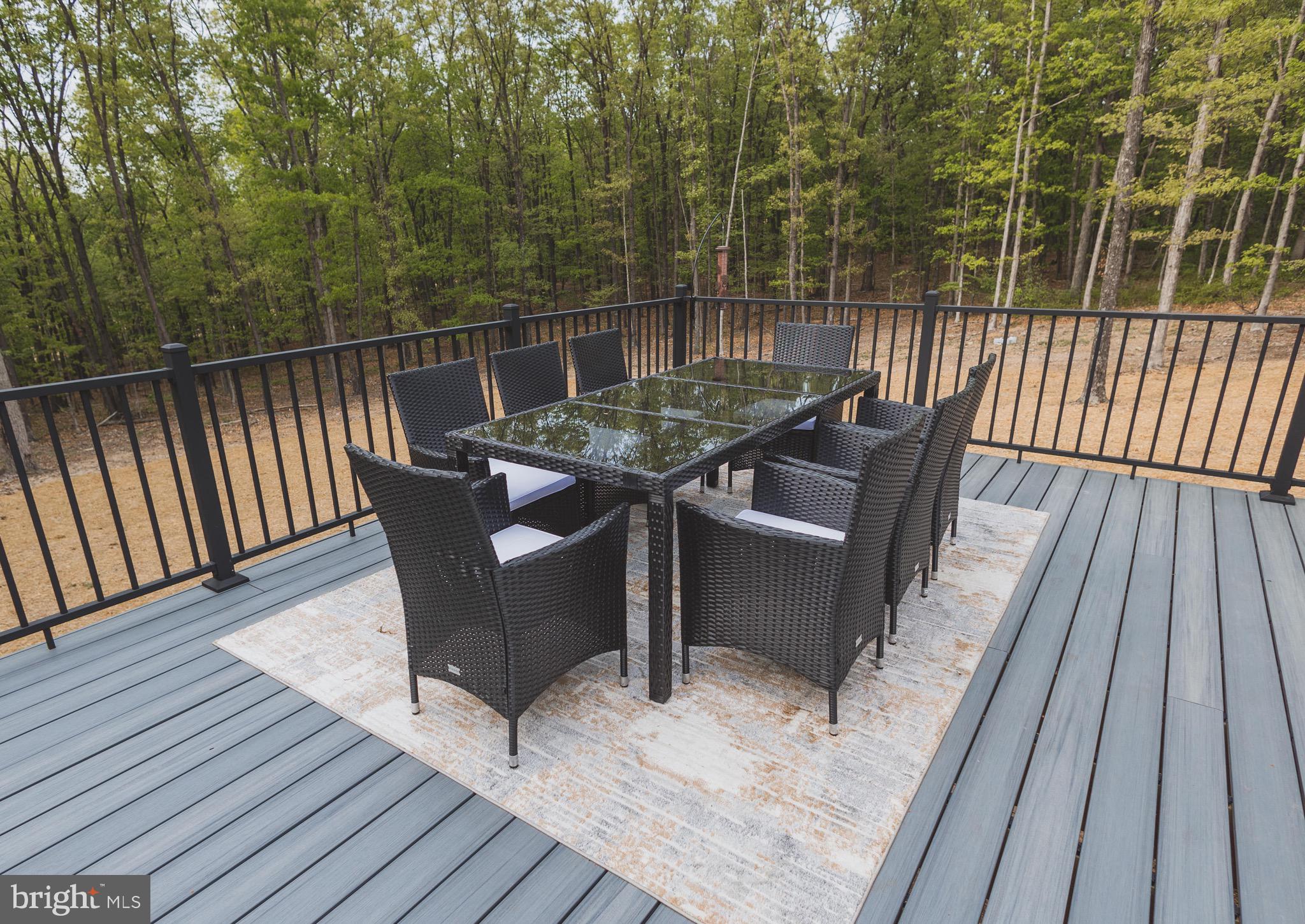 GREENWOODS - Residential