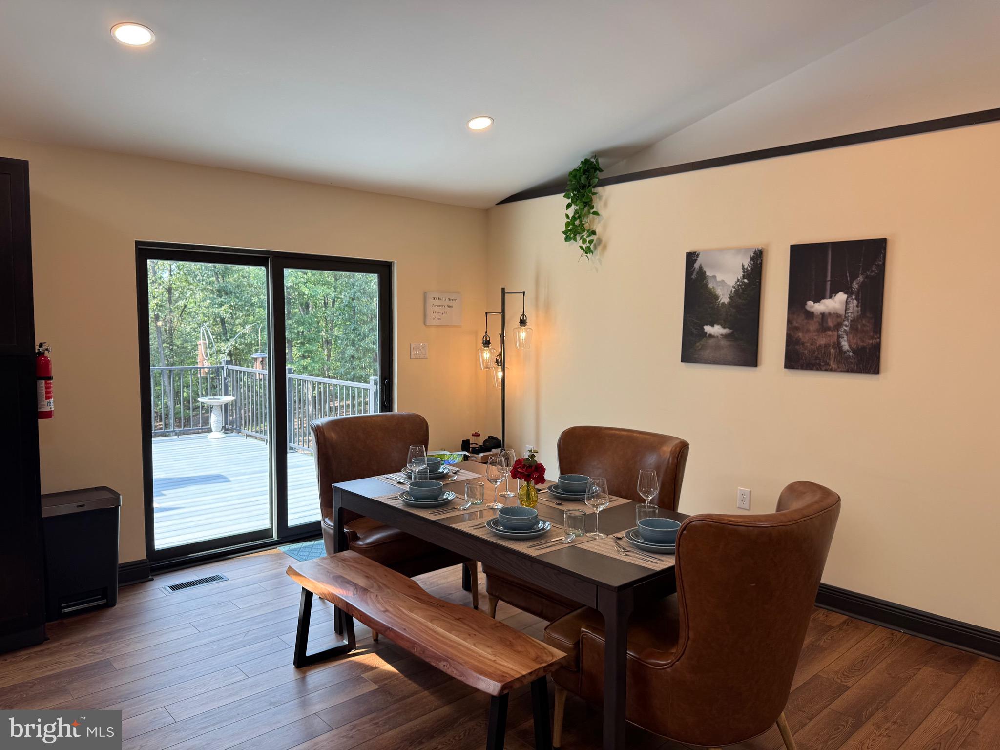 GREENWOODS - Residential