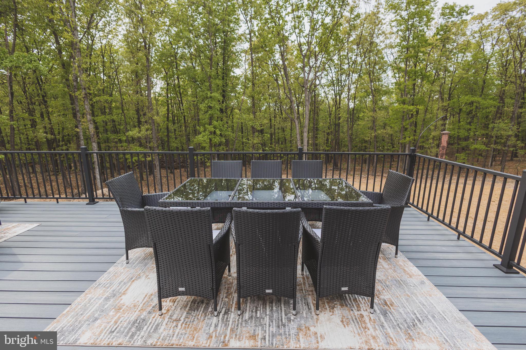 GREENWOODS - Residential