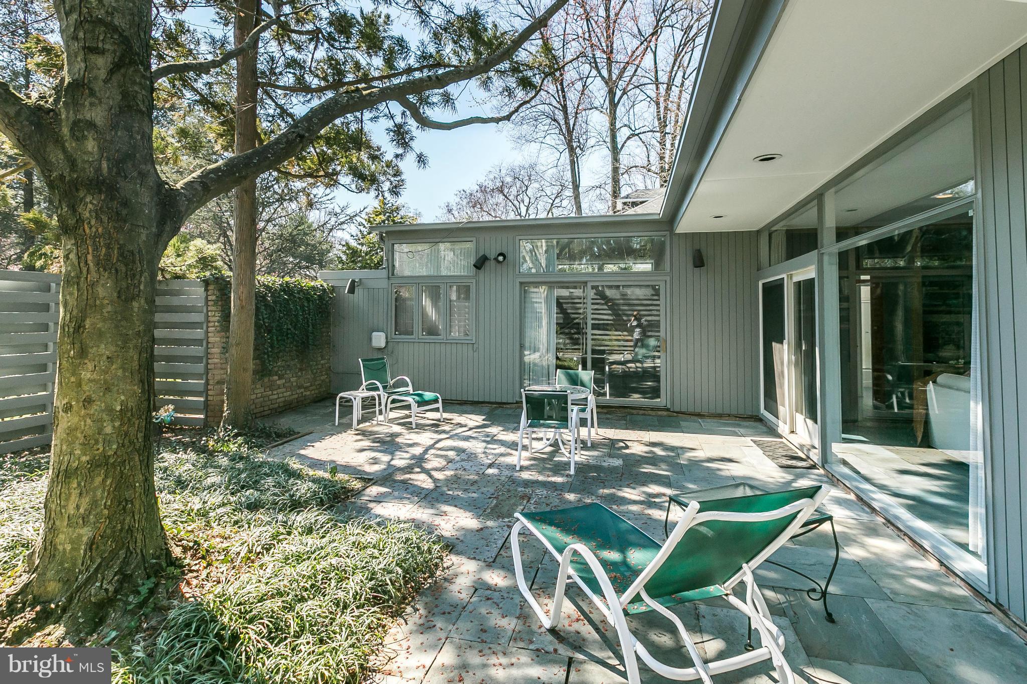 MOUNT WASHINGTON - Residential