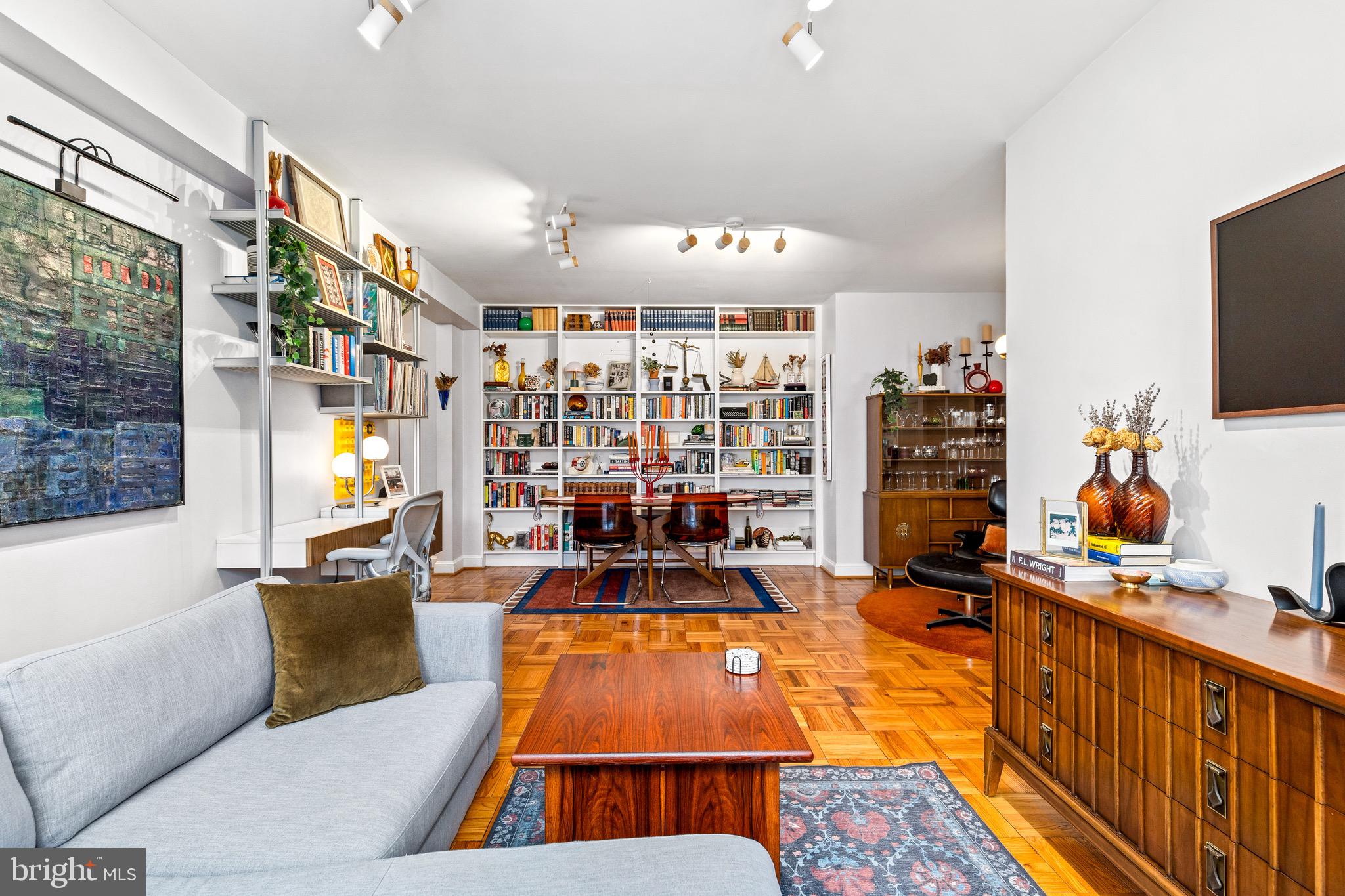 3025 ONTARIO ROAD NW 207