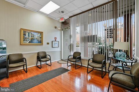 729 8TH STREET SE WASHINGTON DC 20003