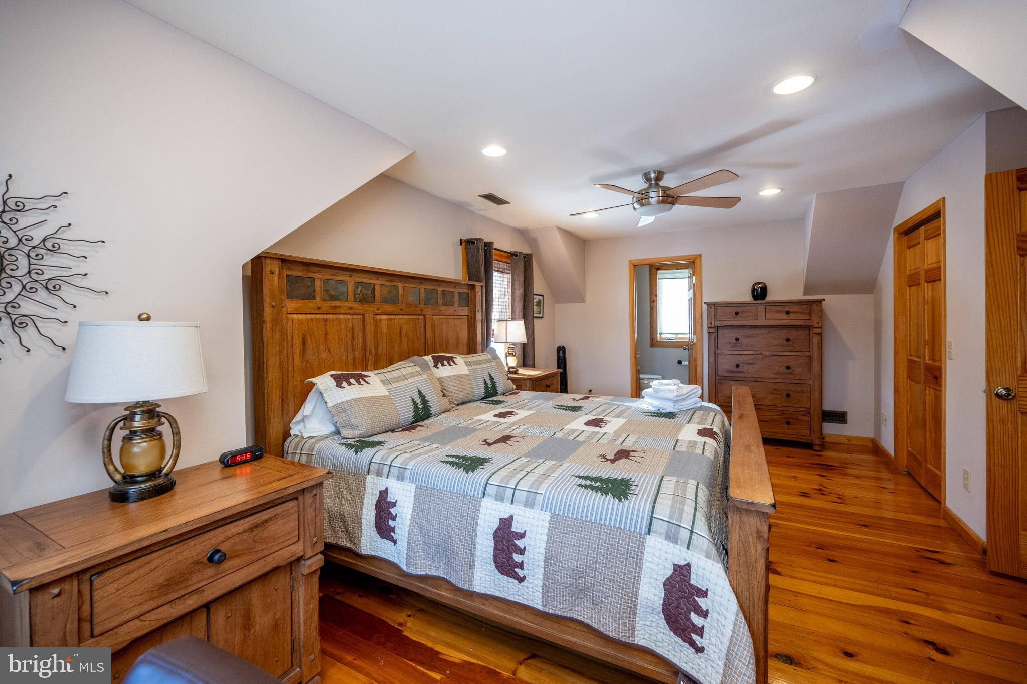 SANDY SHORES - Residential