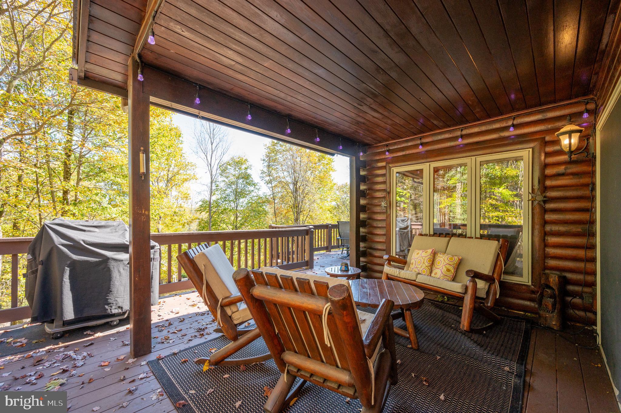 SANDY SHORES - Residential