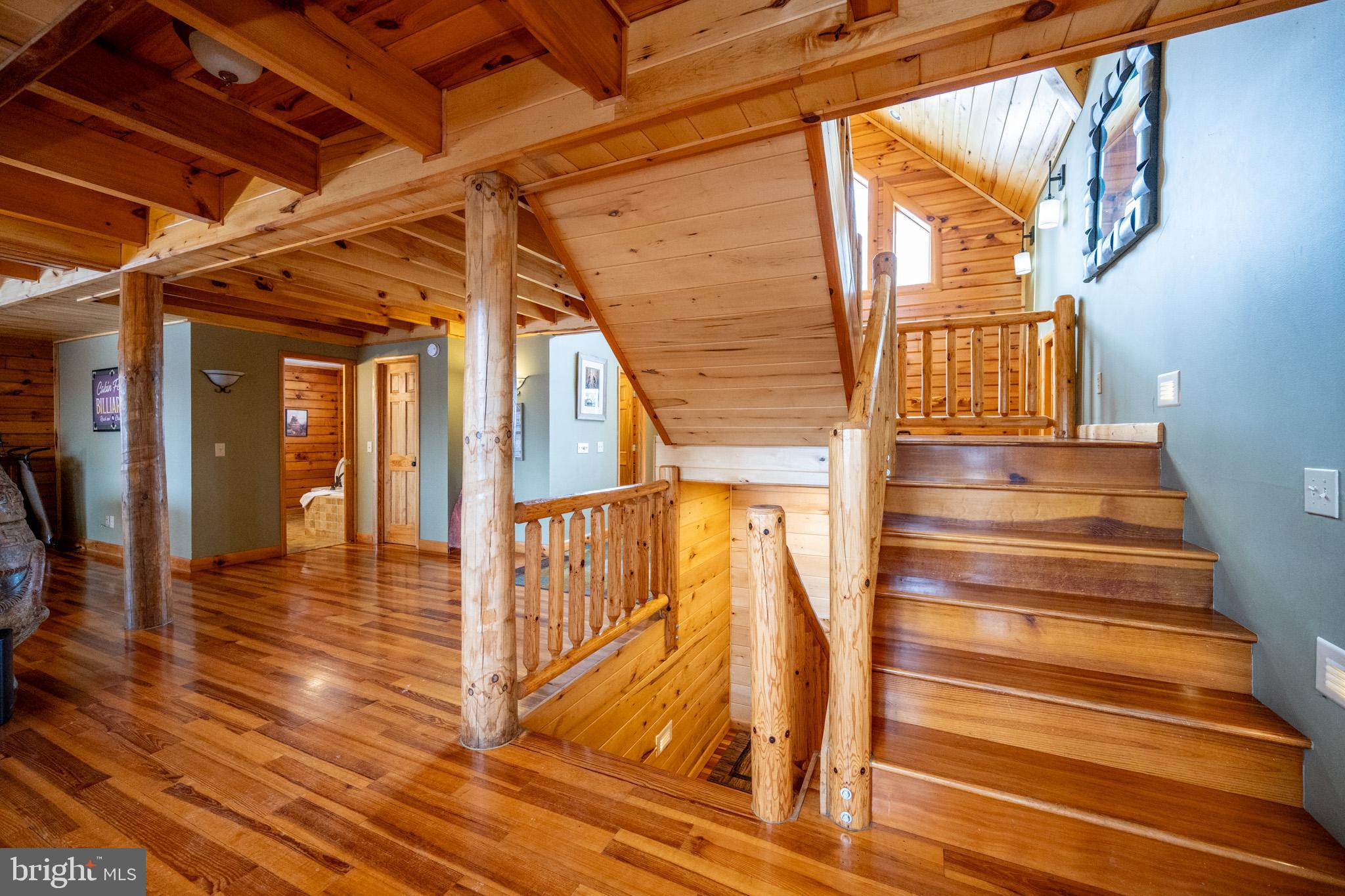 SANDY SHORES - Residential