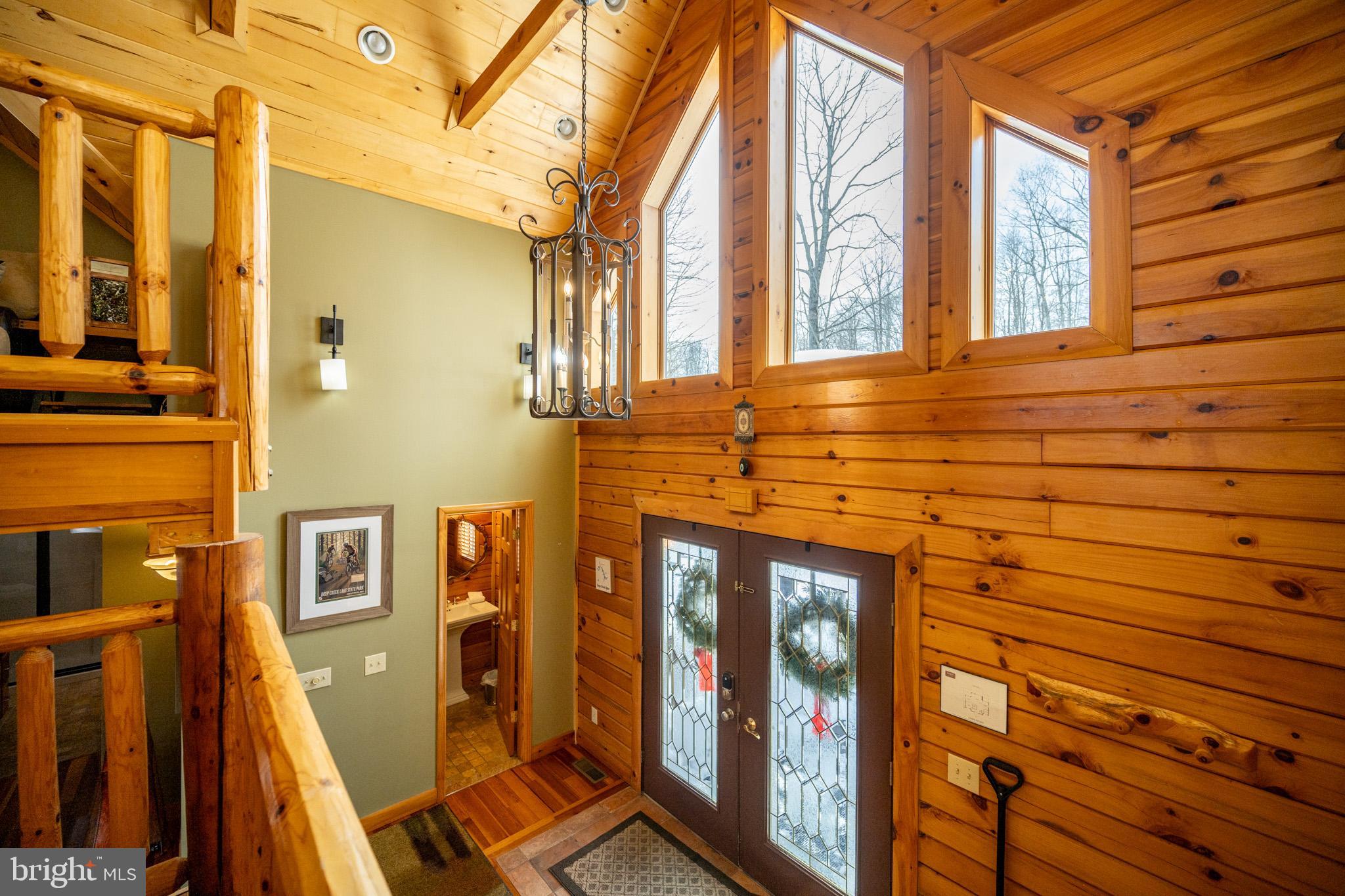 SANDY SHORES - Residential