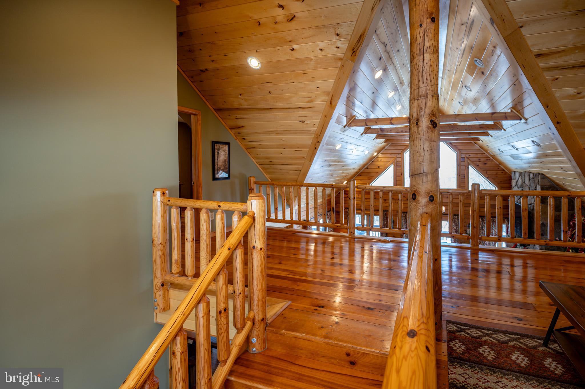 SANDY SHORES - Residential