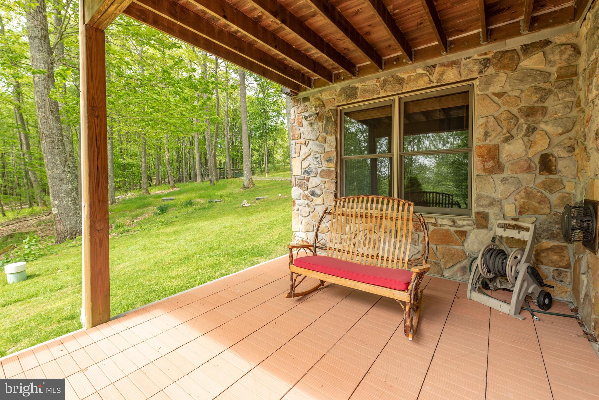 SANDY SHORES - Residential