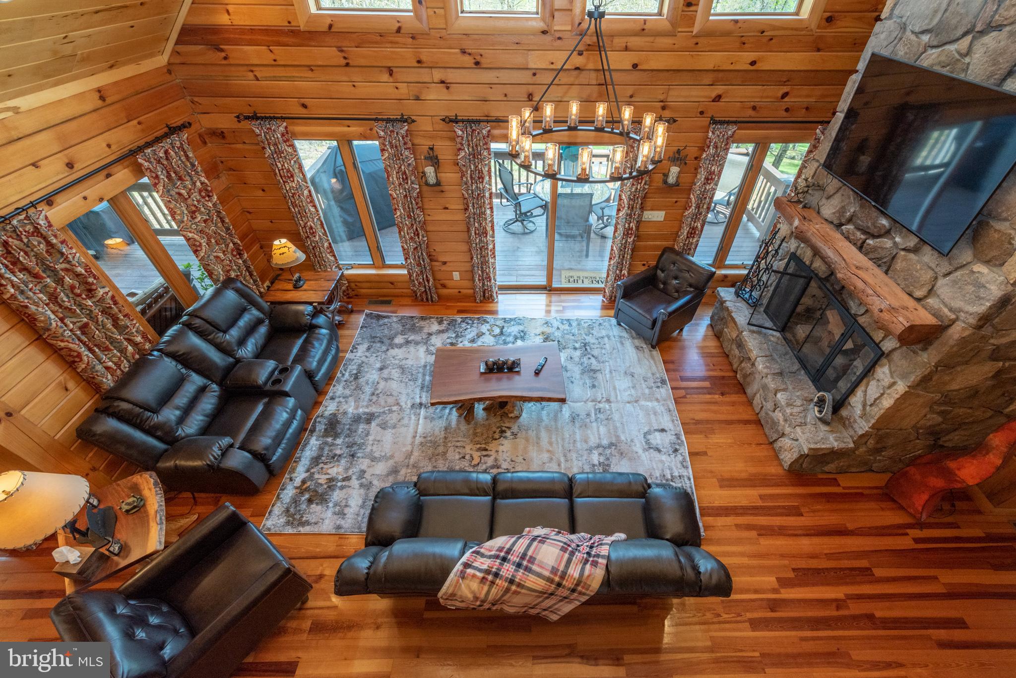 SANDY SHORES - Residential