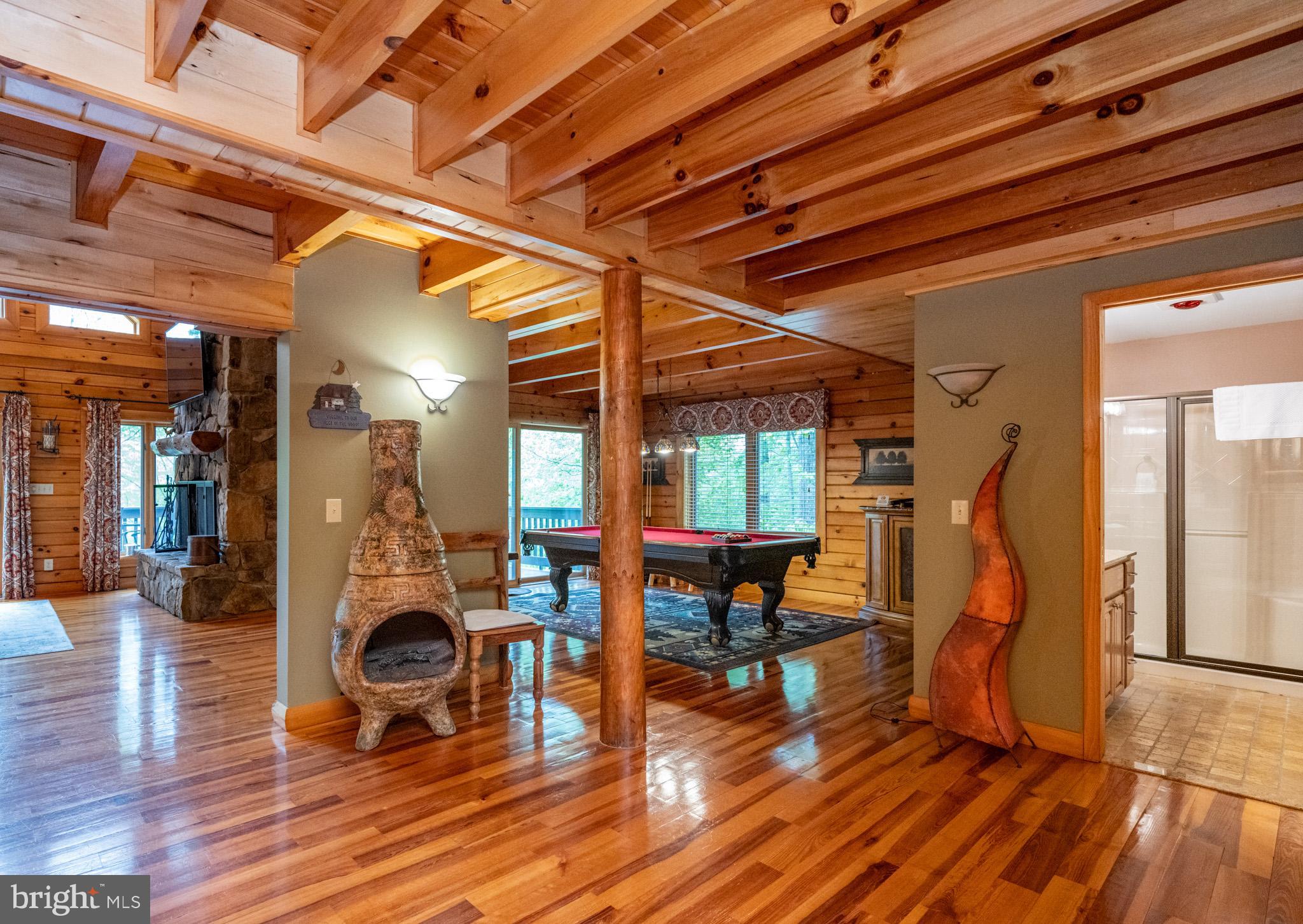 SANDY SHORES - Residential