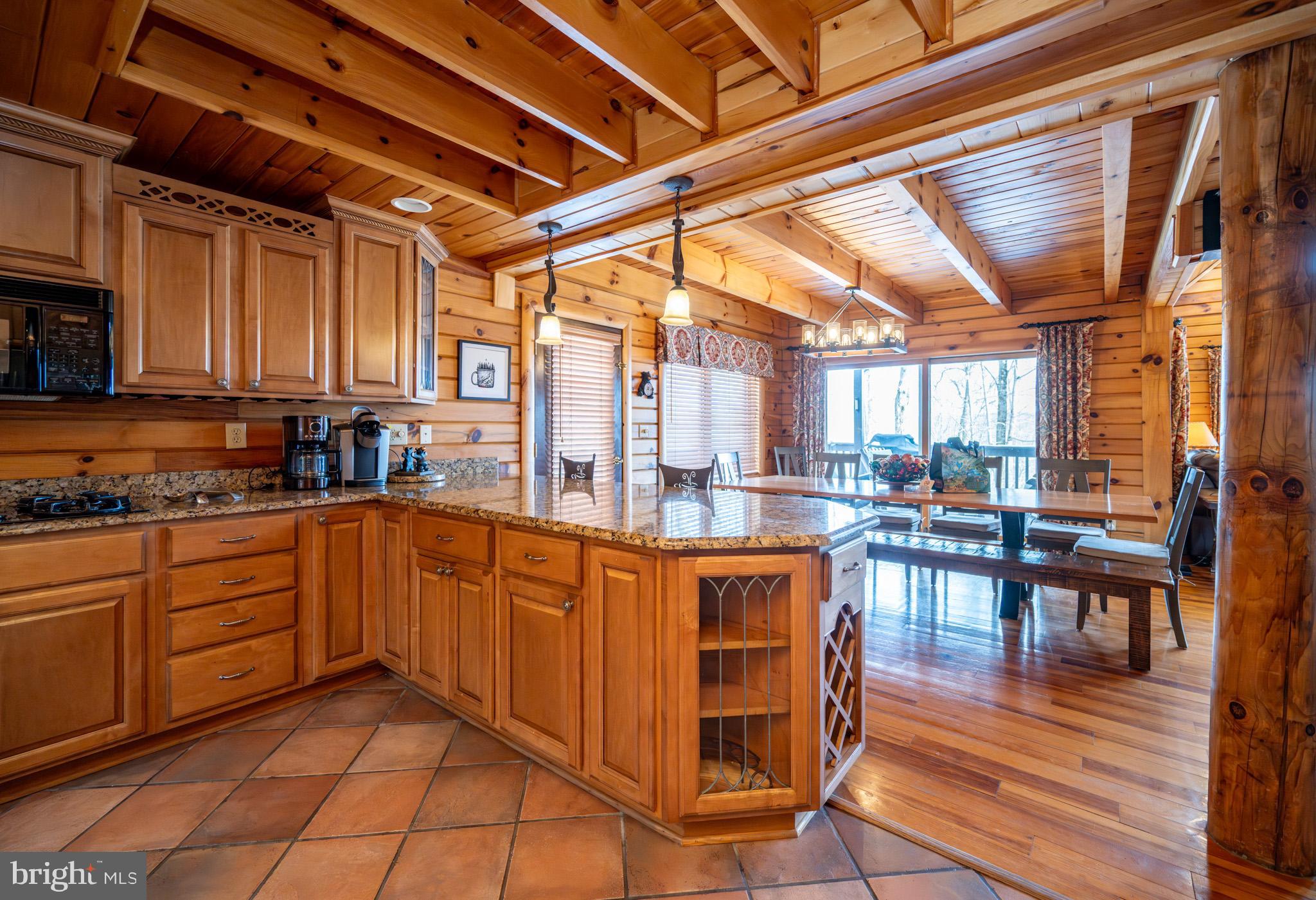 SANDY SHORES - Residential