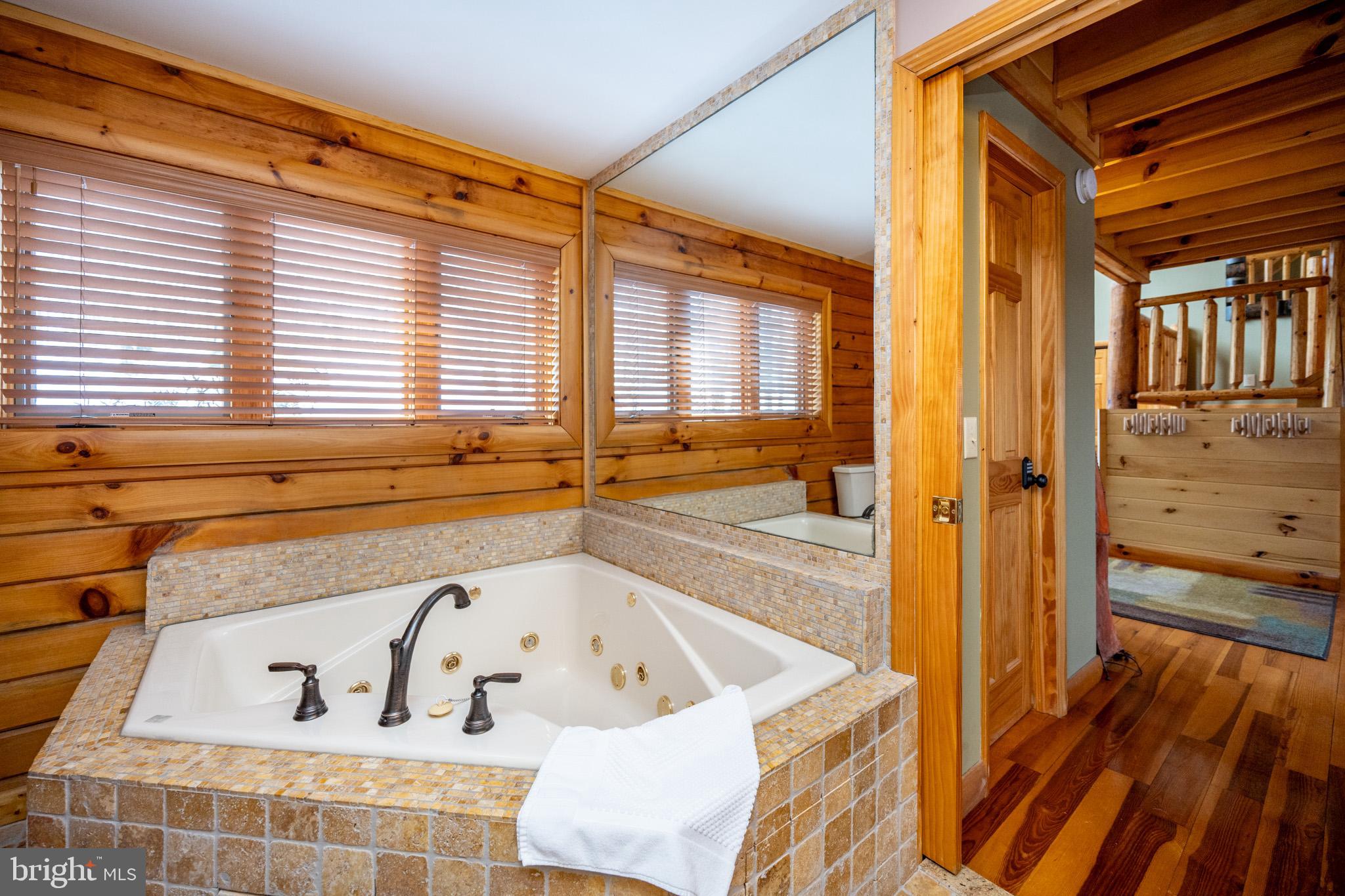 SANDY SHORES - Residential