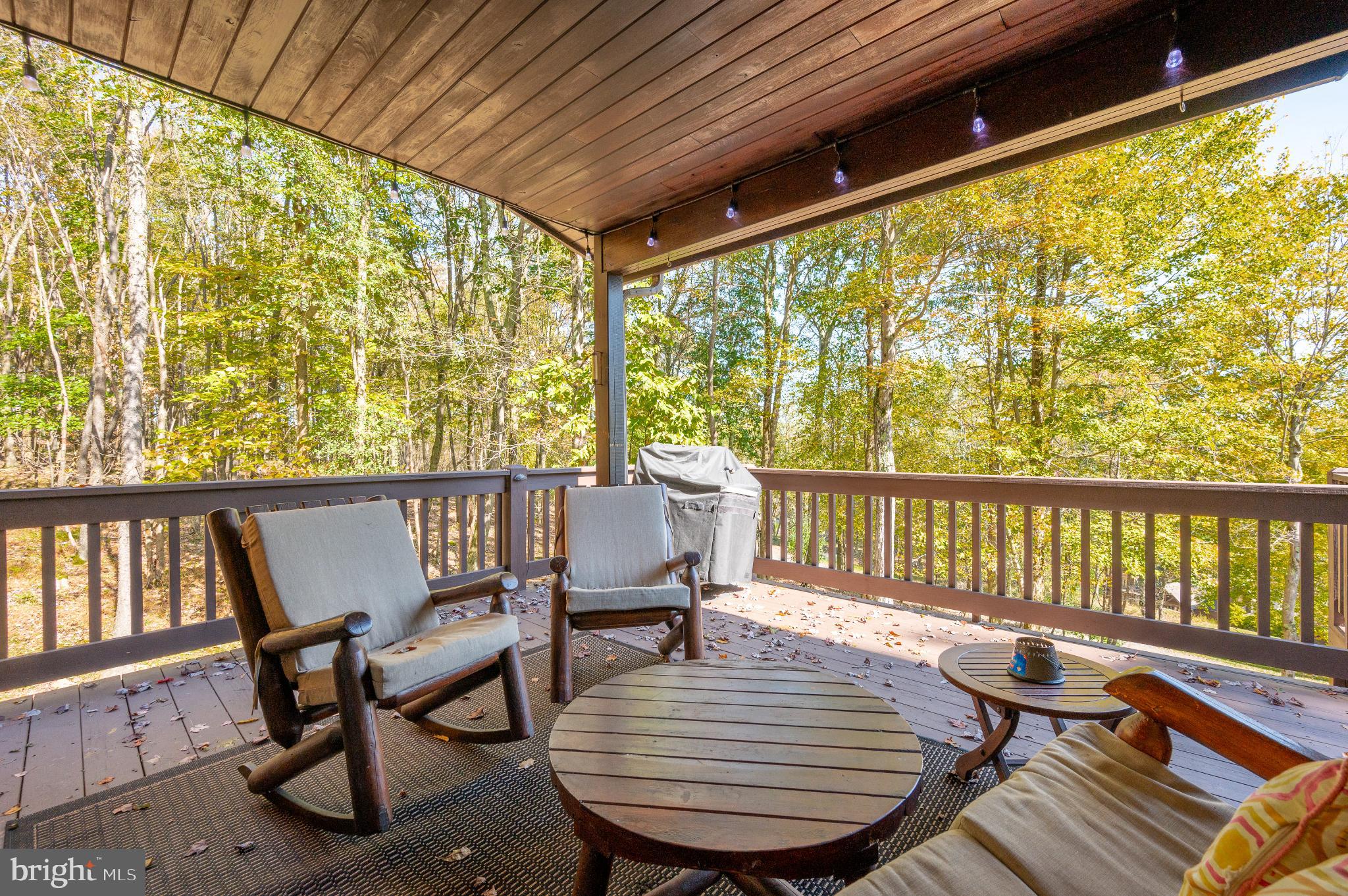 SANDY SHORES - Residential