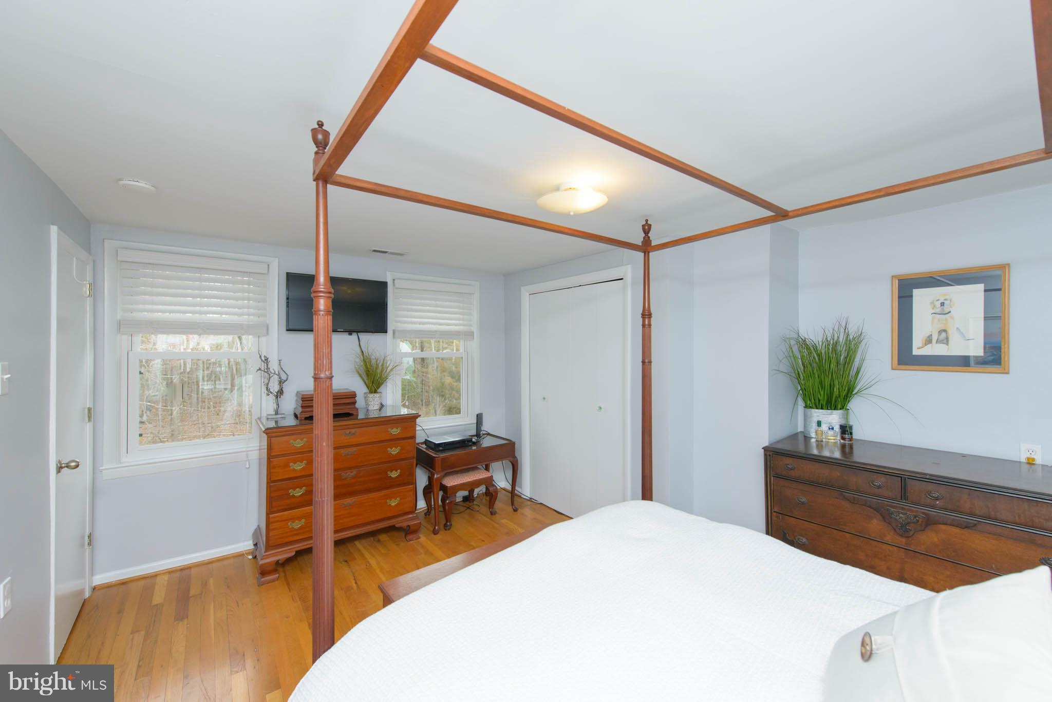 CHALK POINT - Residential