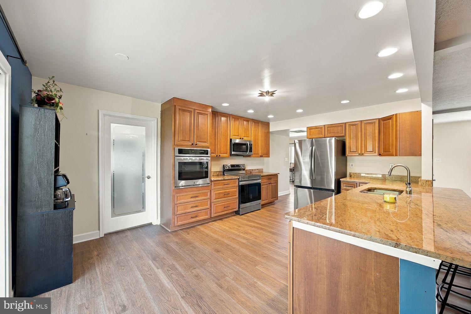 3781 RED BERRY DRIVE