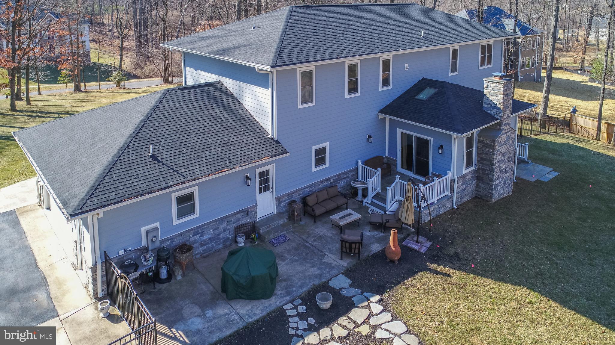 FAIRFAX FARMS - Residential