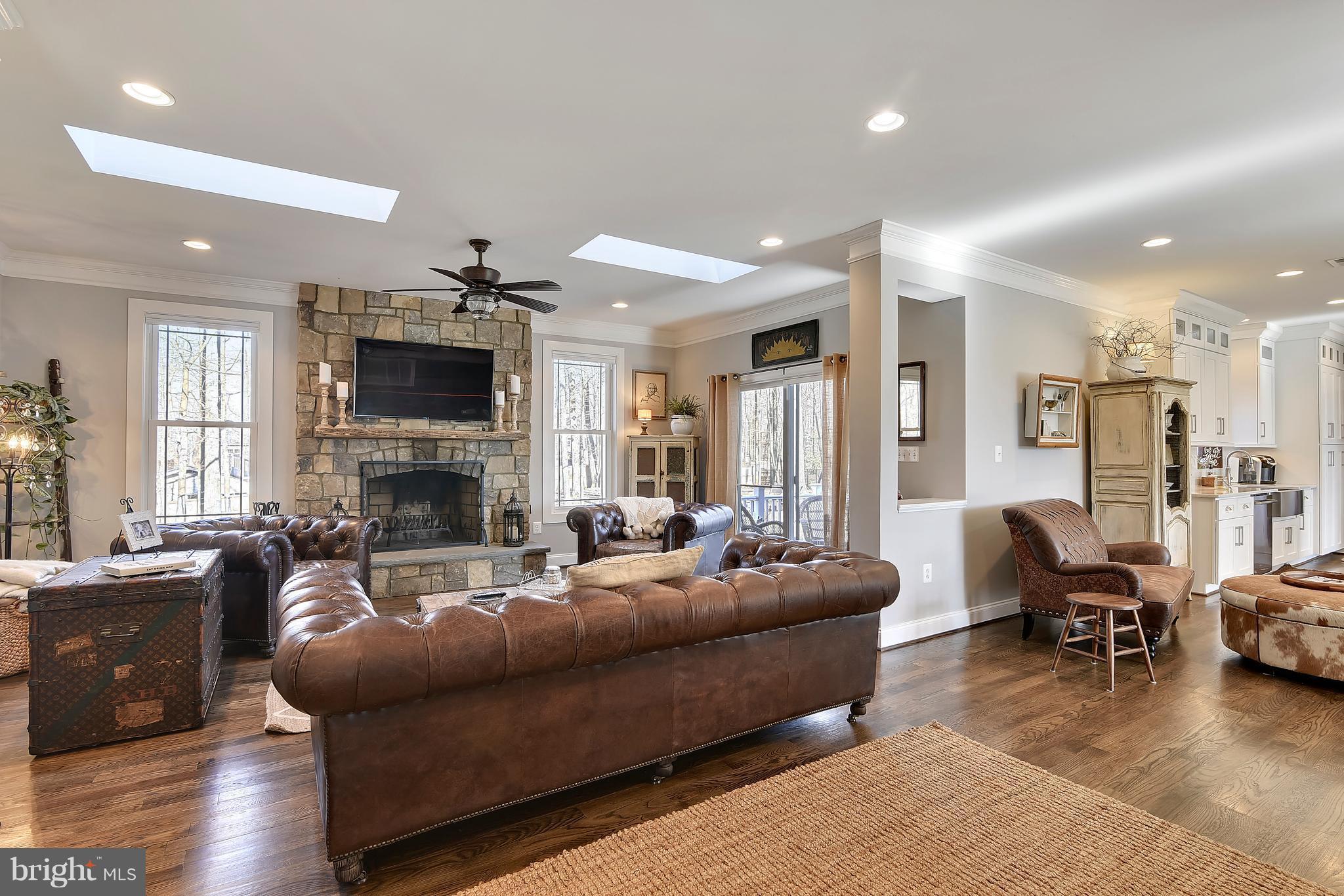 FAIRFAX FARMS - Residential