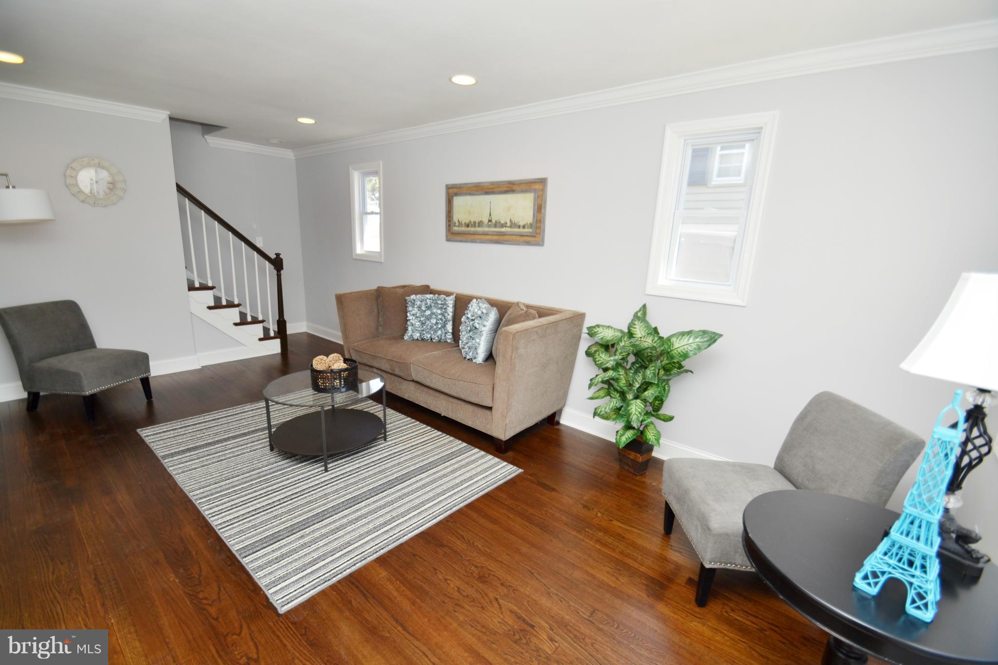 HILLENDALE FARMS - Residential