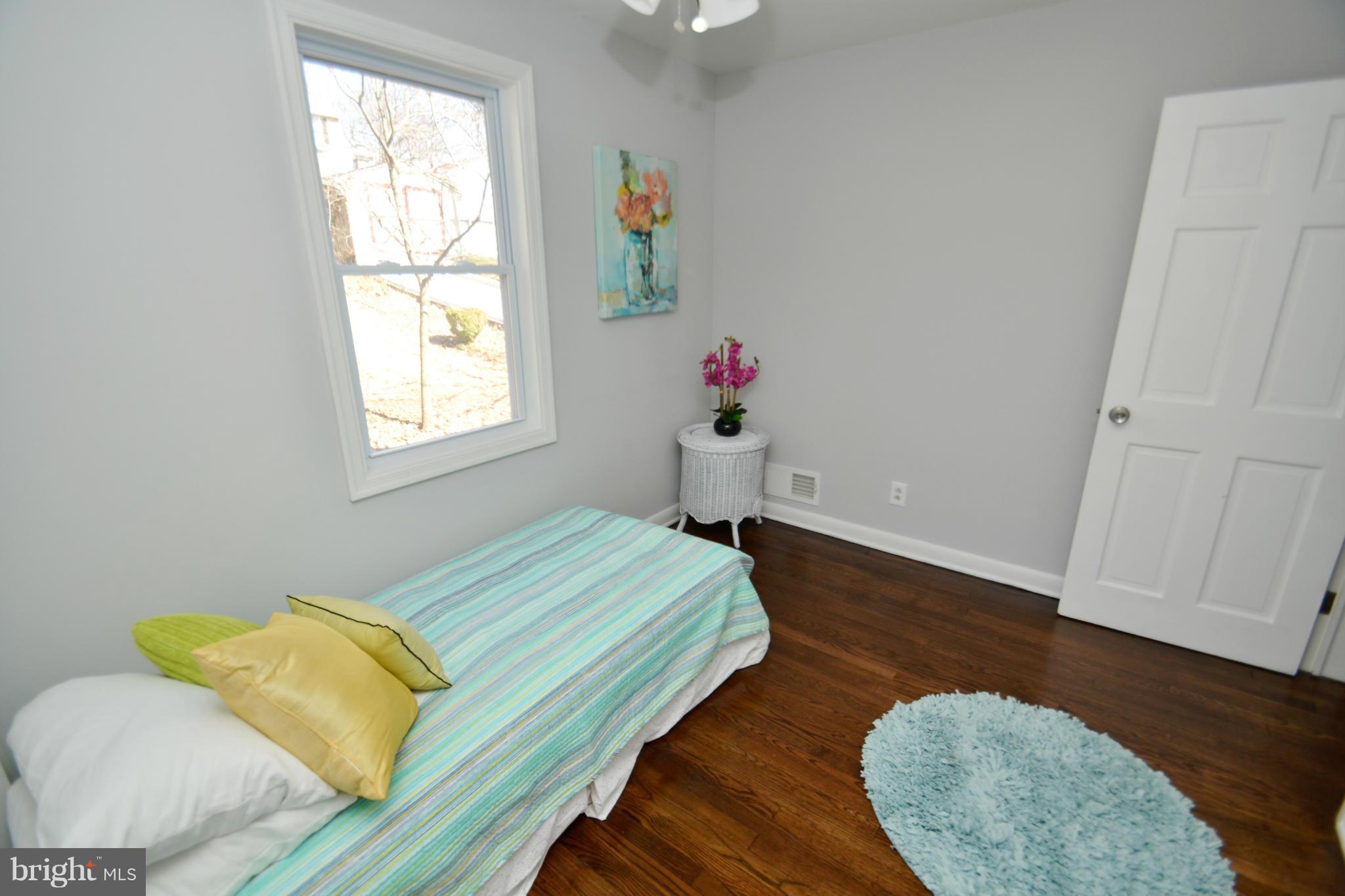 HILLENDALE FARMS - Residential