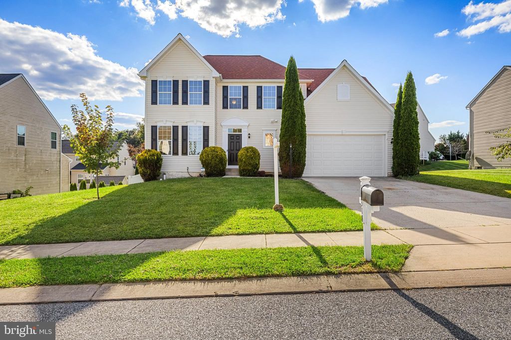 Photo of 17318 Kennebeck Lane, SHREWSBURY, PA 17361 (MLS # PAYK2089144)