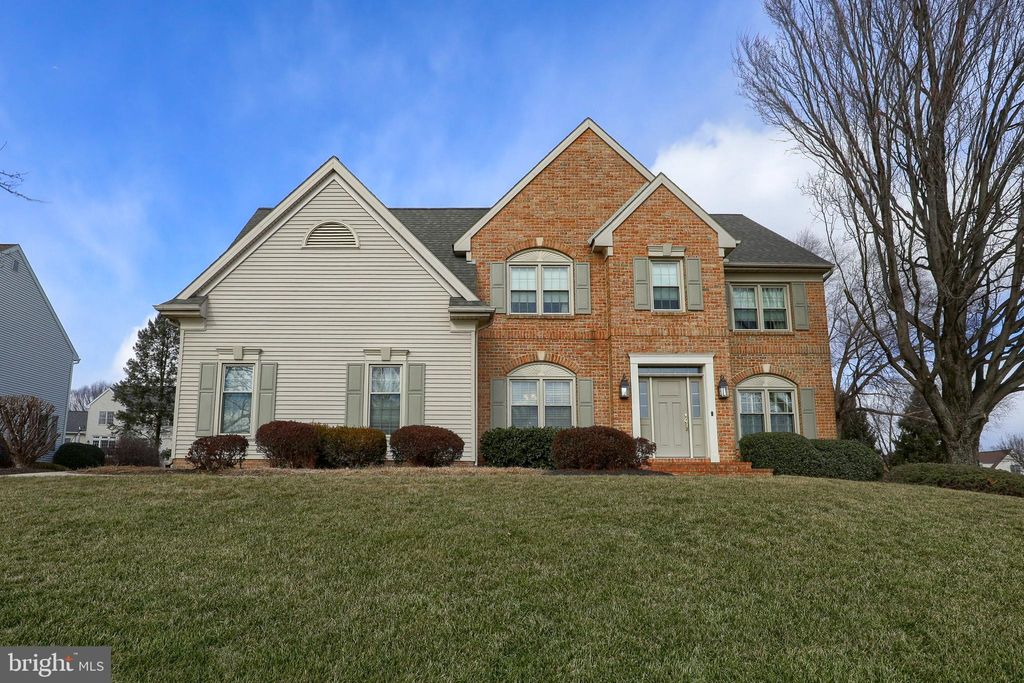Photo of 2933 HEARTHSIDE LN, LANCASTER, PA 17601 (MLS # PALA2030428)