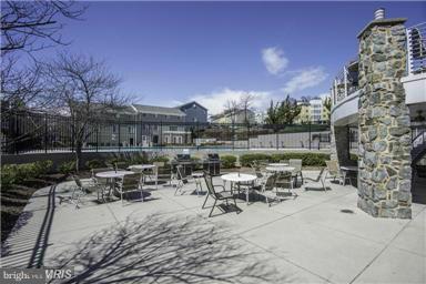 WEST VILLAGE OF SHIRLINGTON - Residential Lease