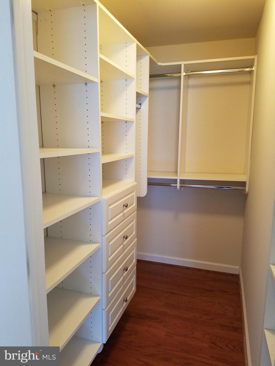 WEST VILLAGE OF SHIRLINGTON - Residential Lease