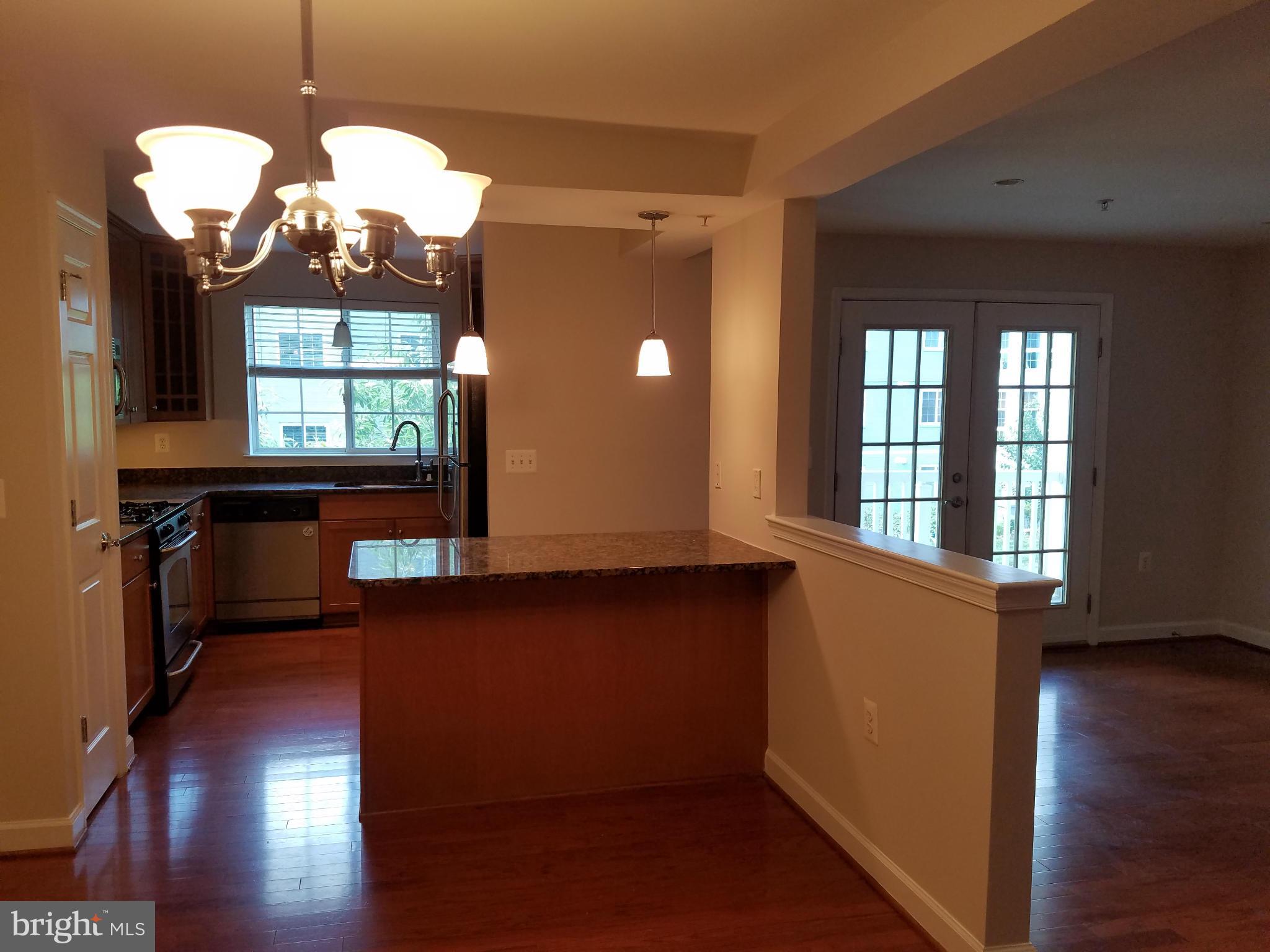 WEST VILLAGE OF SHIRLINGTON - Residential Lease