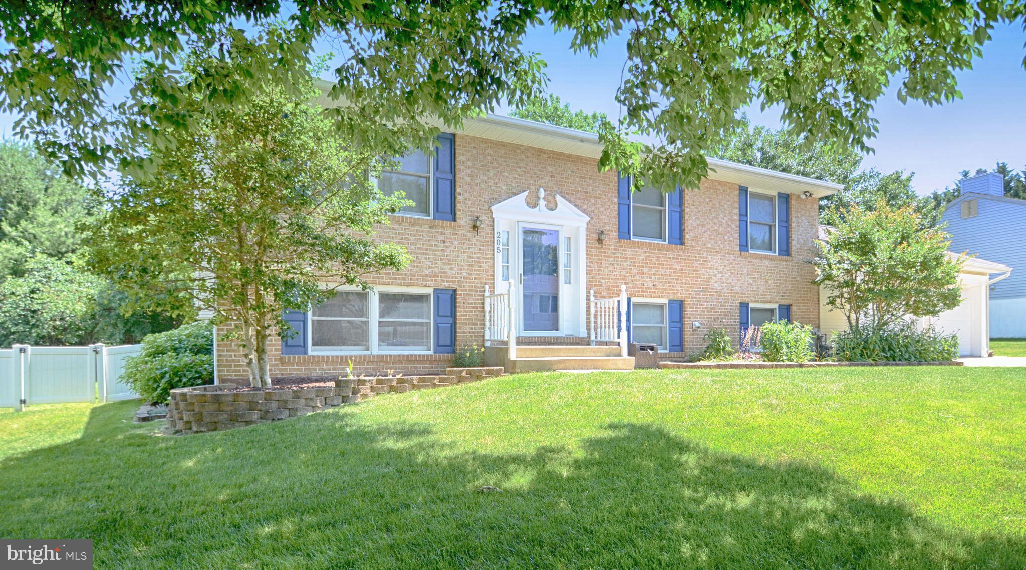 FOX HAVEN ESTATES - Residential