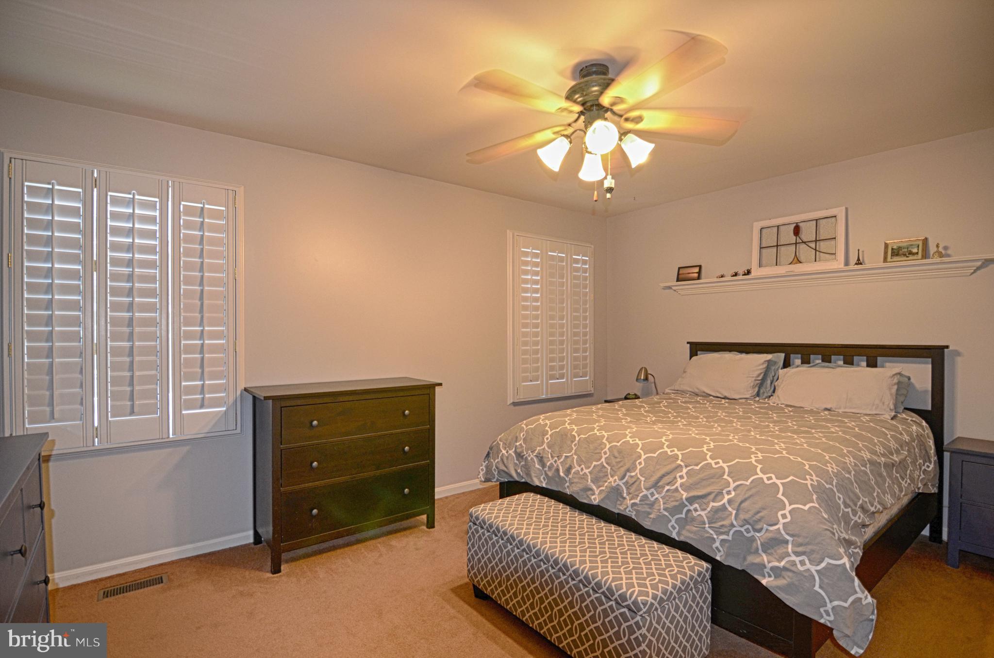 FOX HAVEN ESTATES - Residential