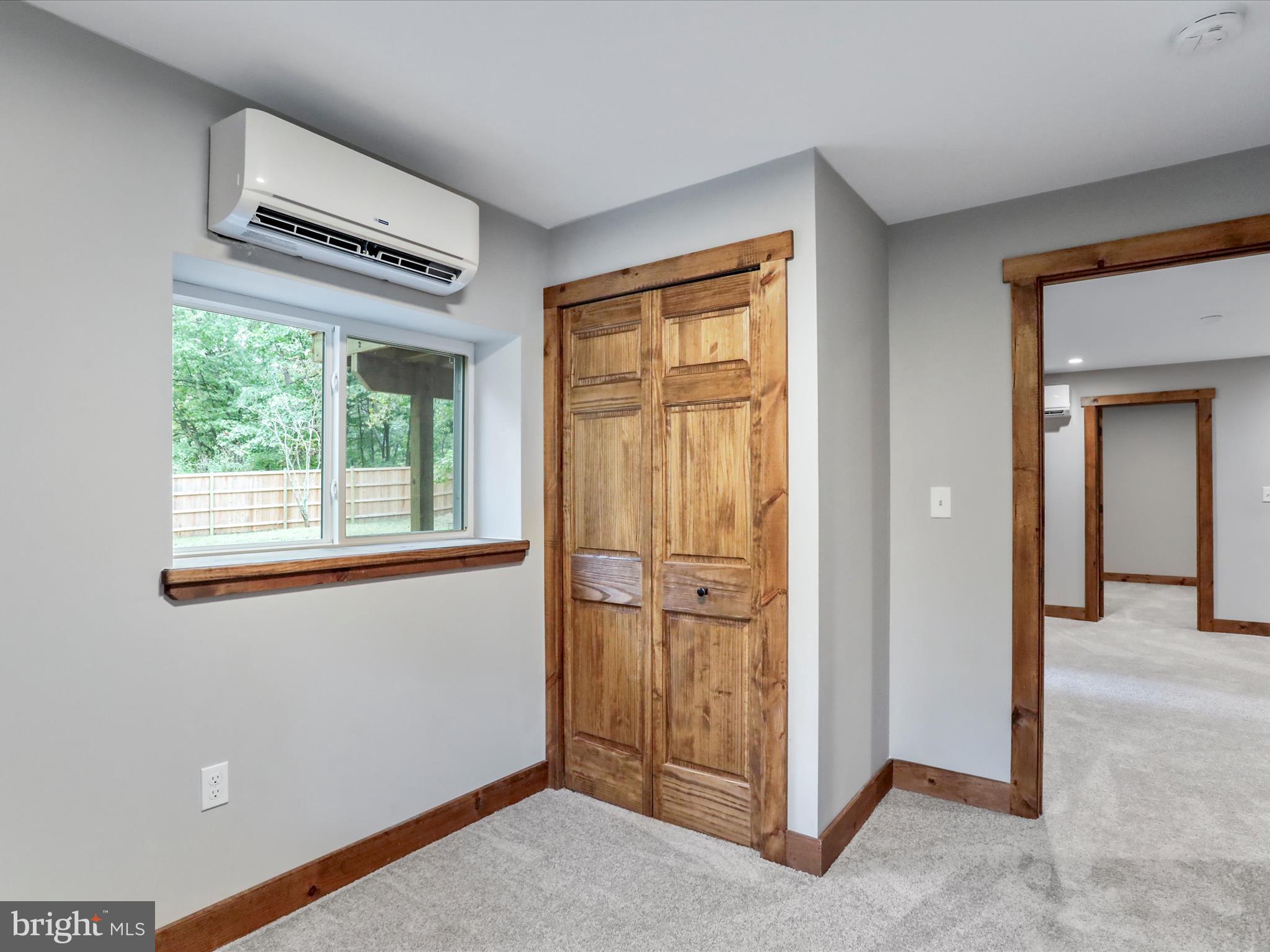 SLEEPY VIEW ESTATES - Residential