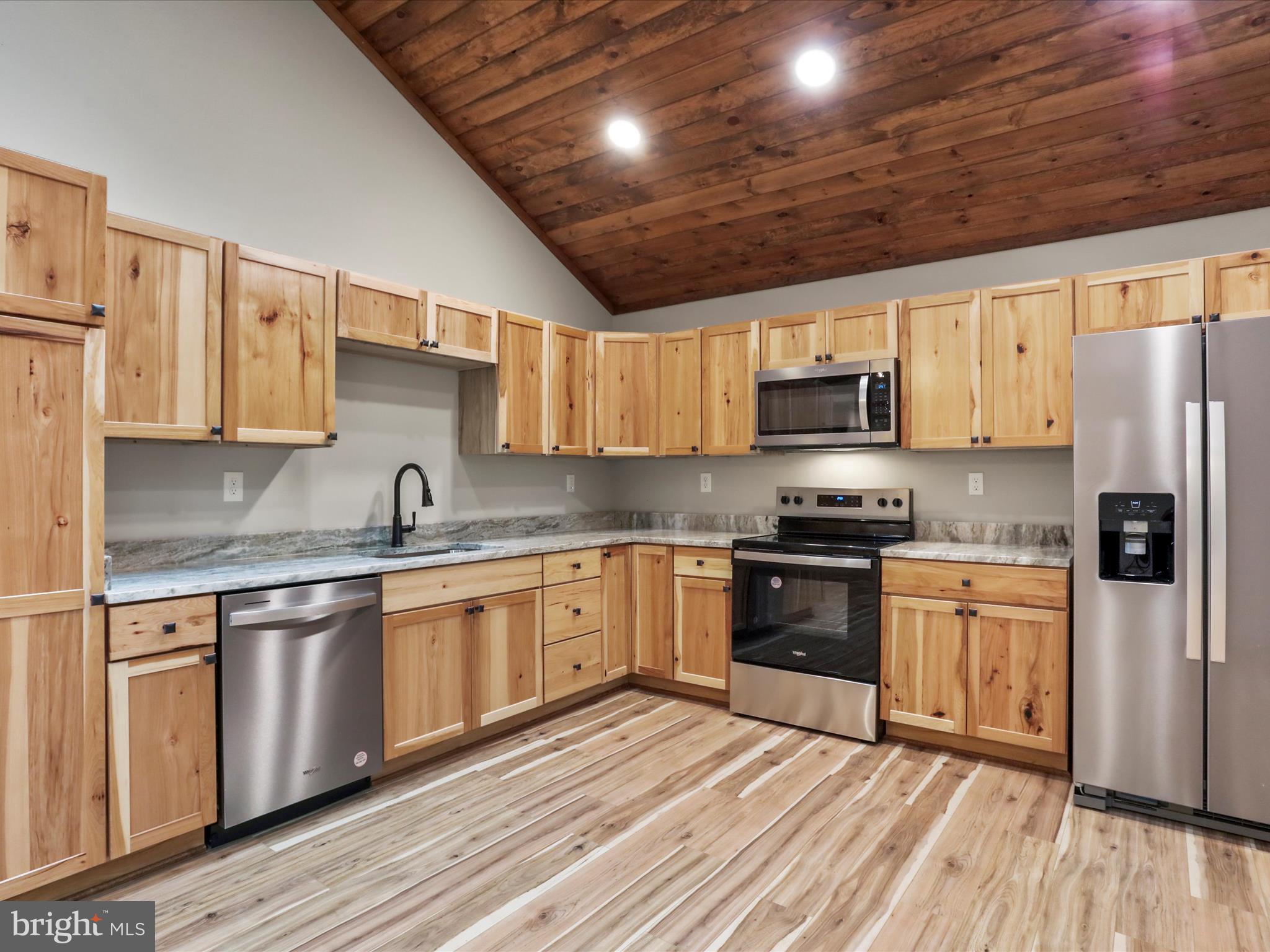 SLEEPY VIEW ESTATES - Residential