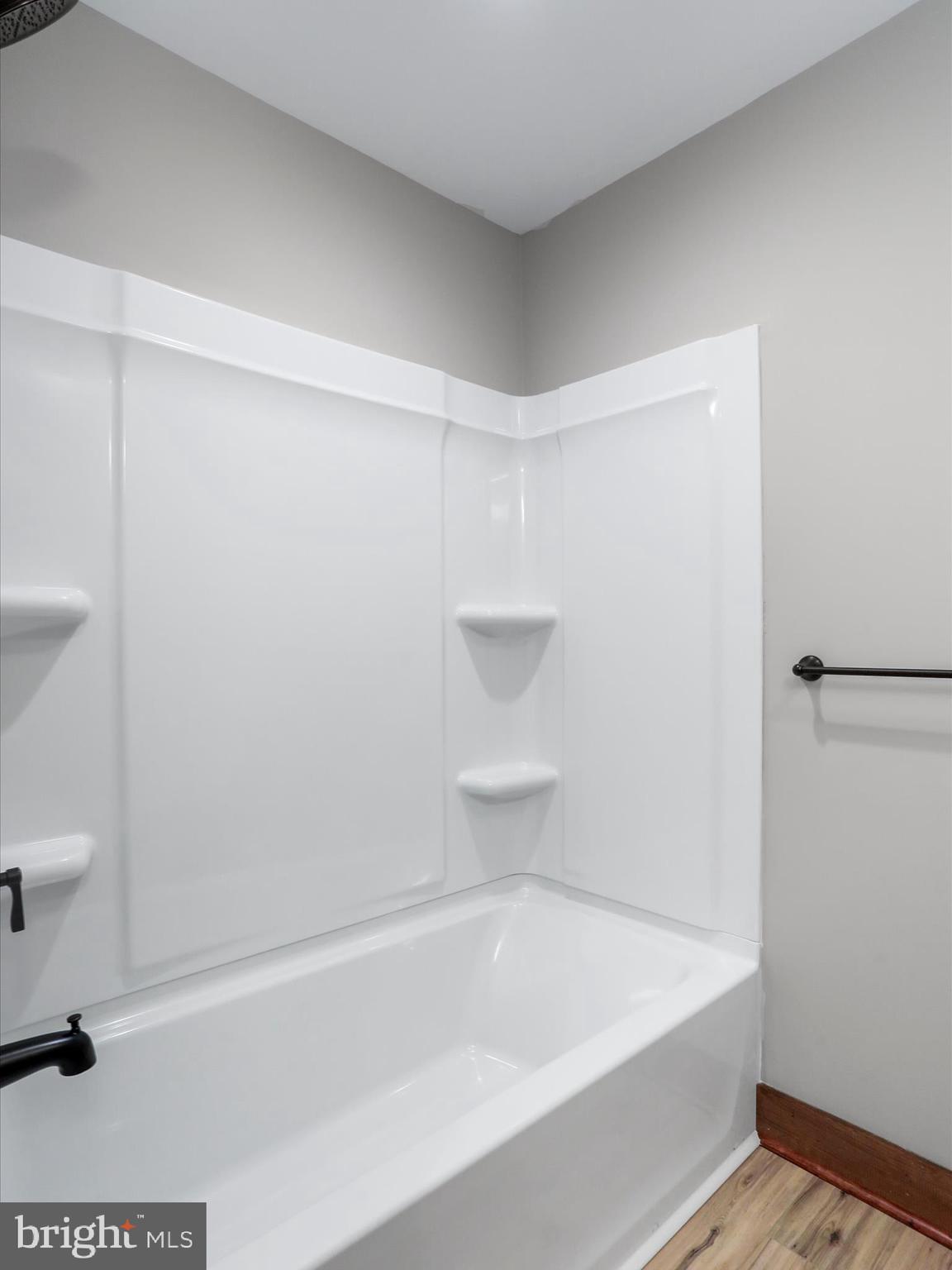 SLEEPY VIEW ESTATES - Residential