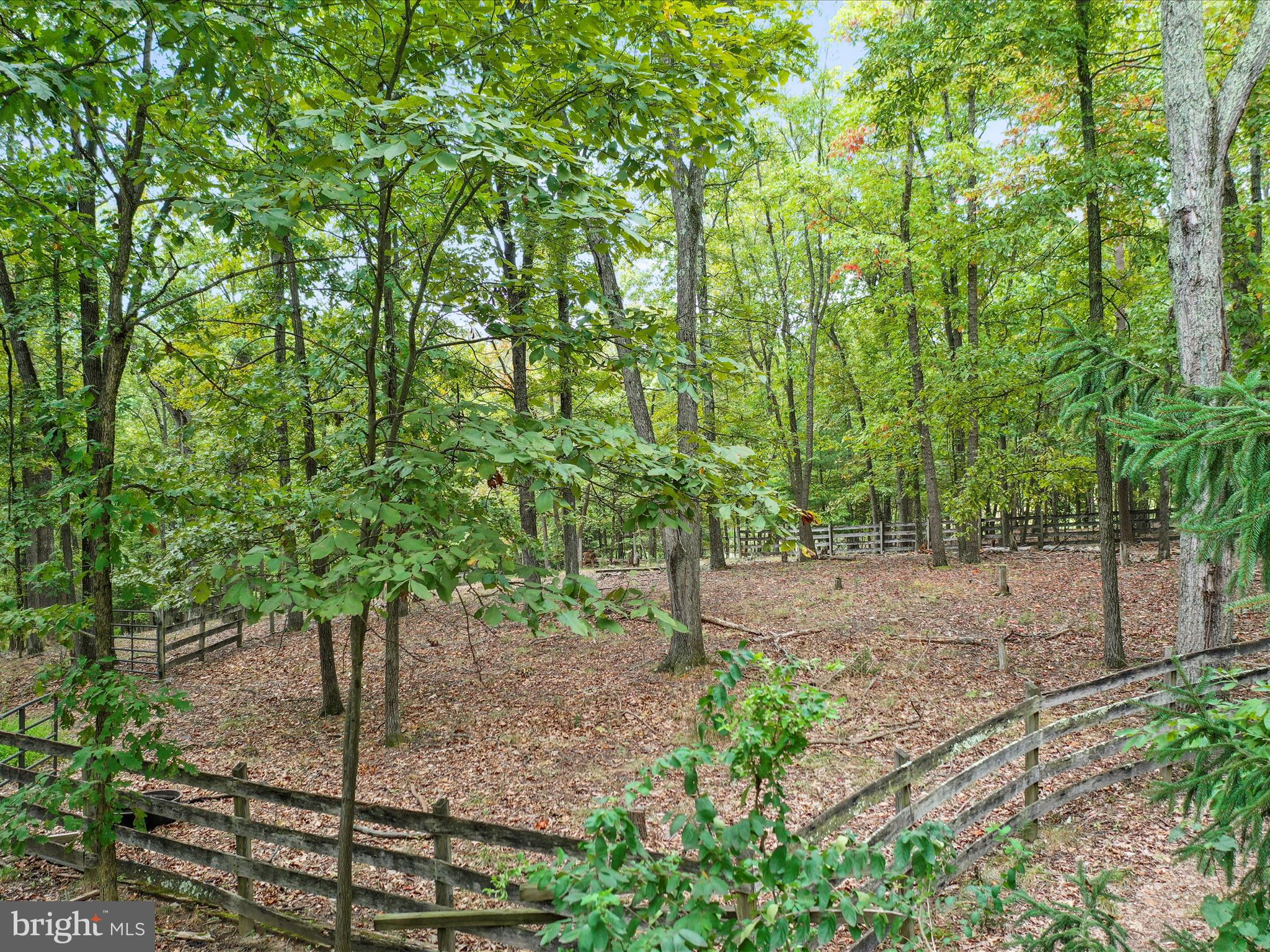 SLEEPY VIEW ESTATES - Residential