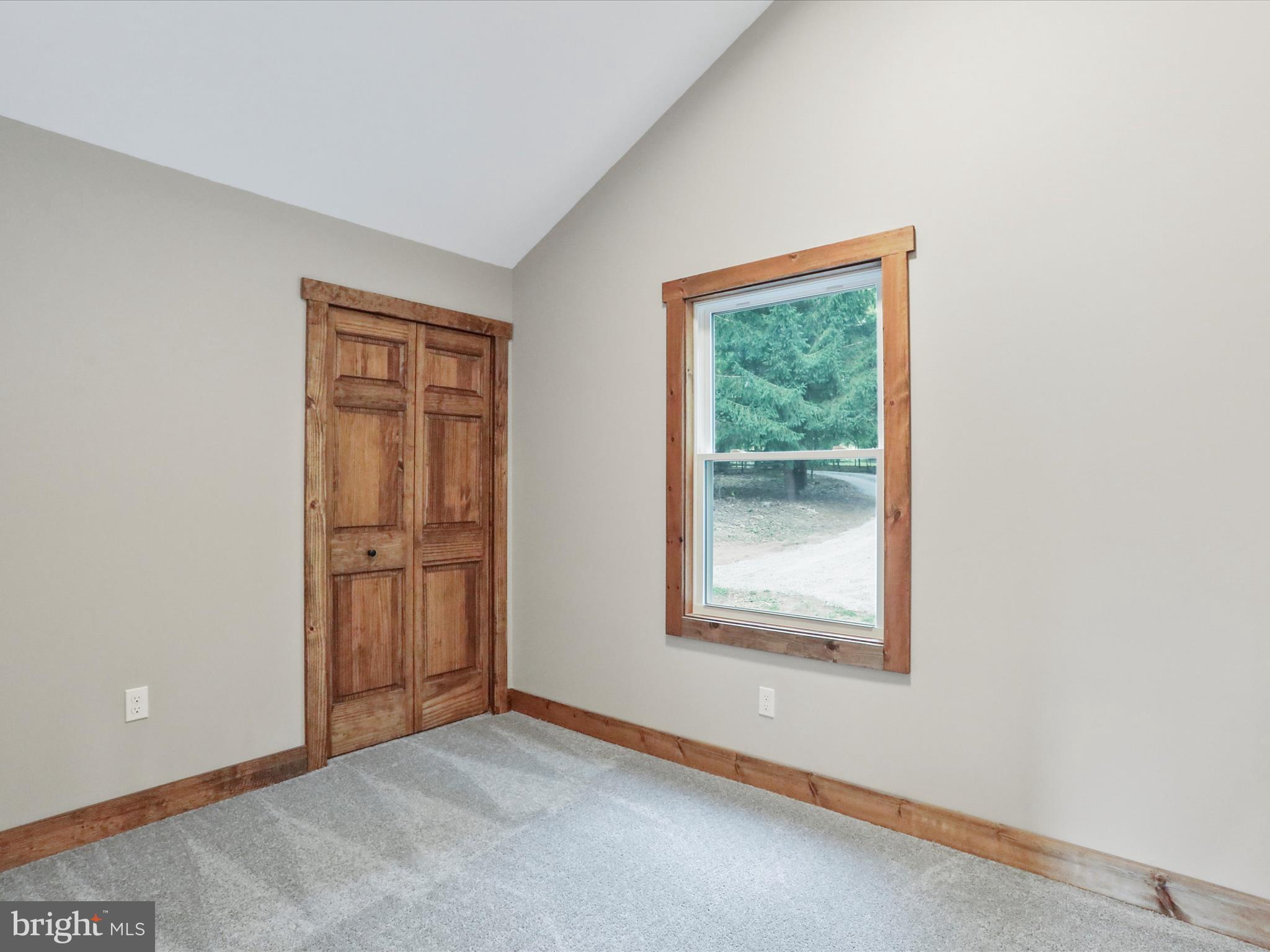 SLEEPY VIEW ESTATES - Residential