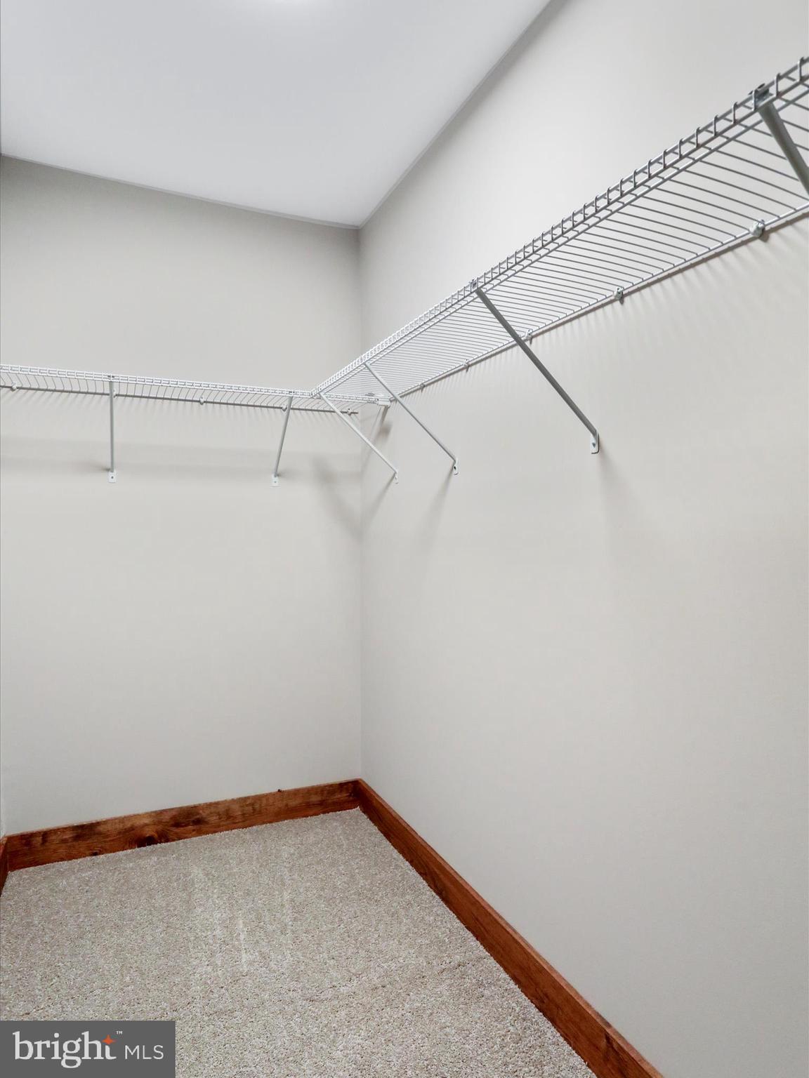 SLEEPY VIEW ESTATES - Residential