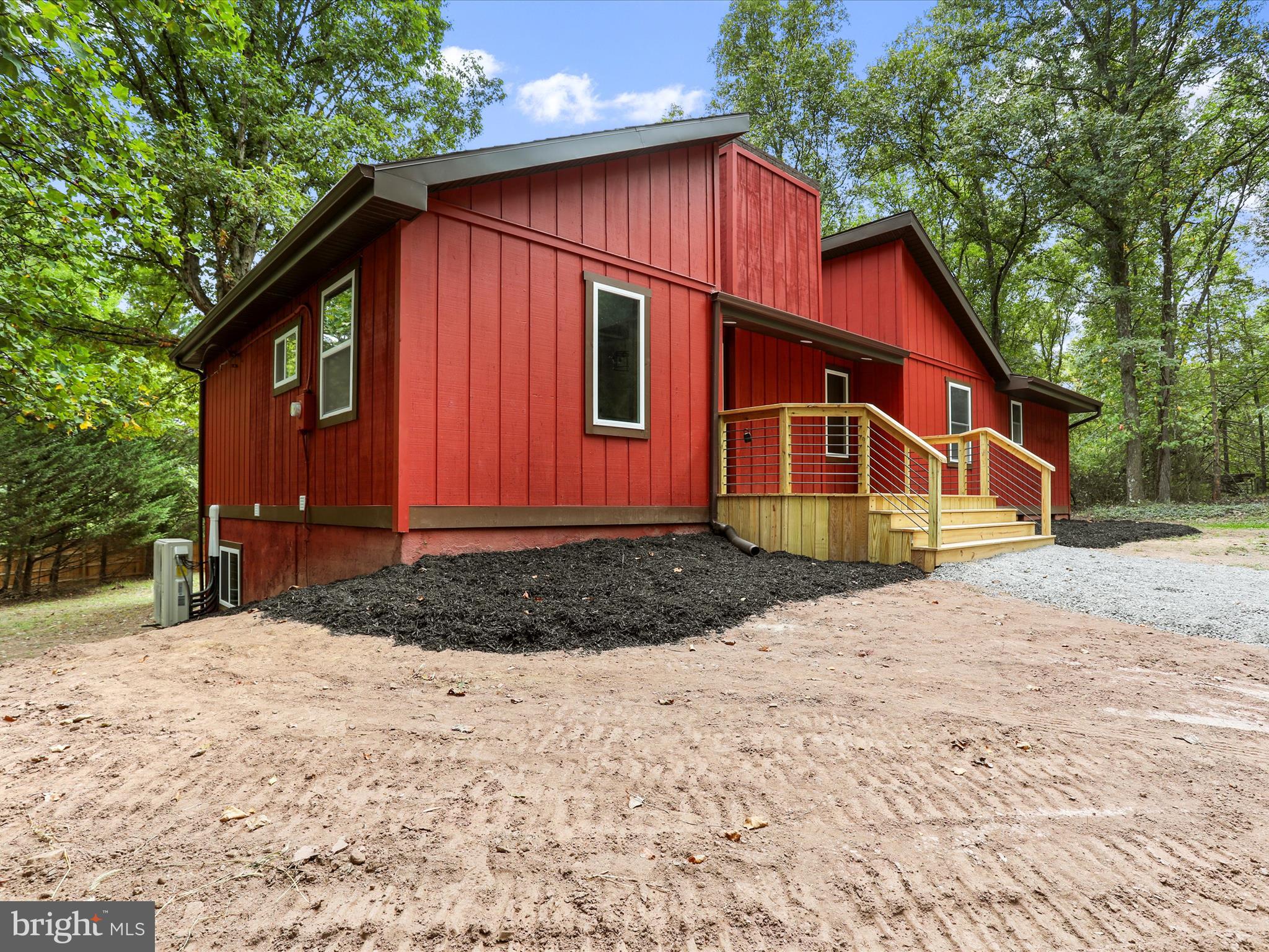 SLEEPY VIEW ESTATES - Residential