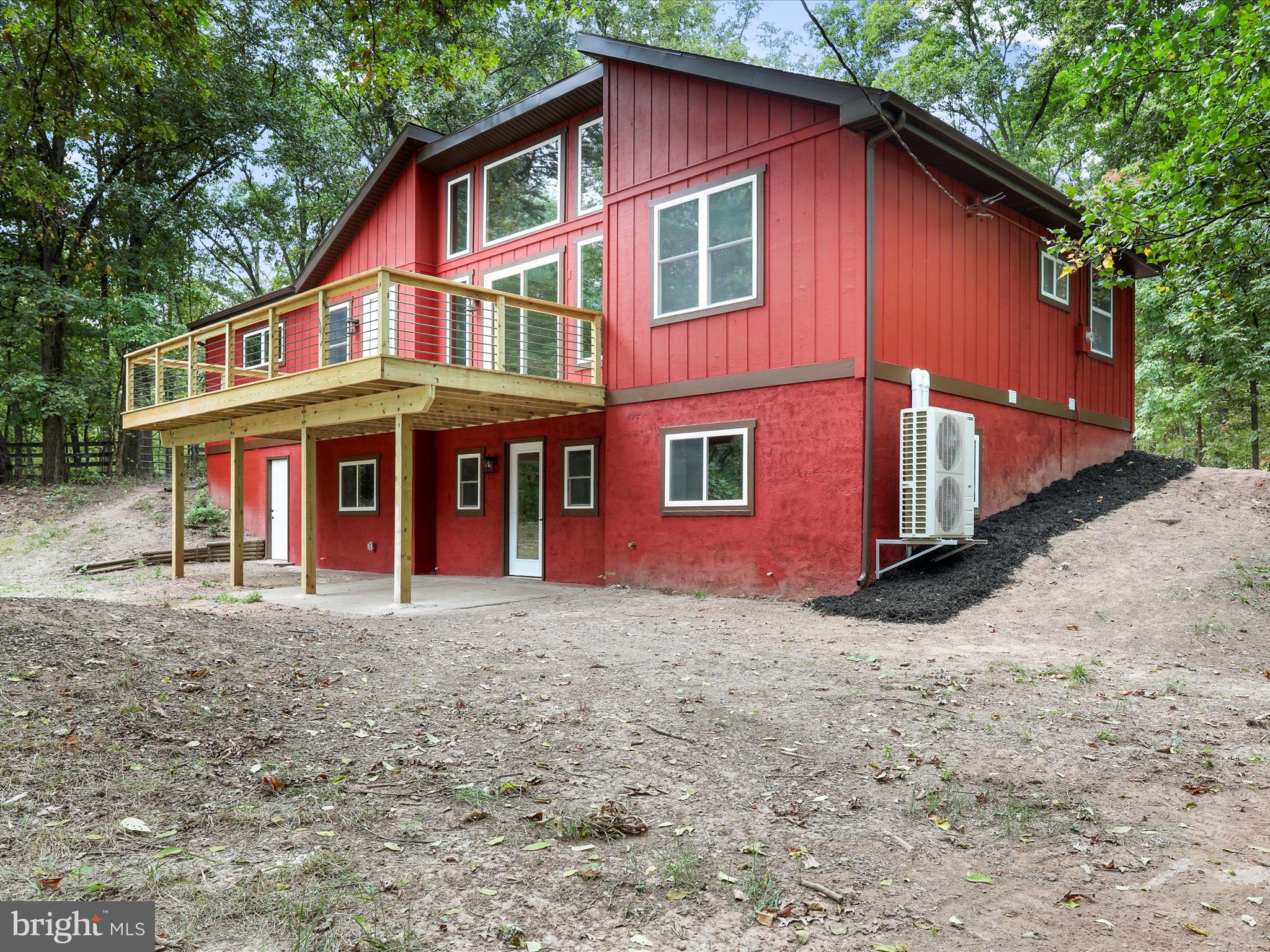 SLEEPY VIEW ESTATES - Residential