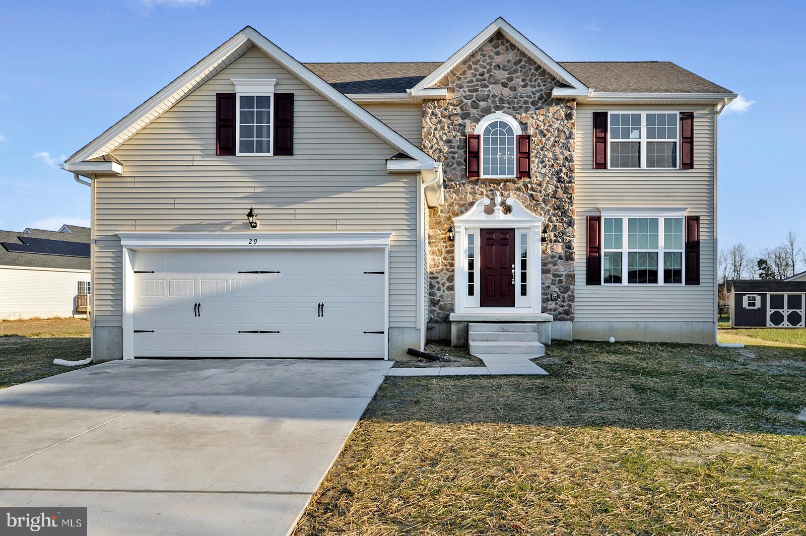 ABBOTTS POND ACRES - Residential